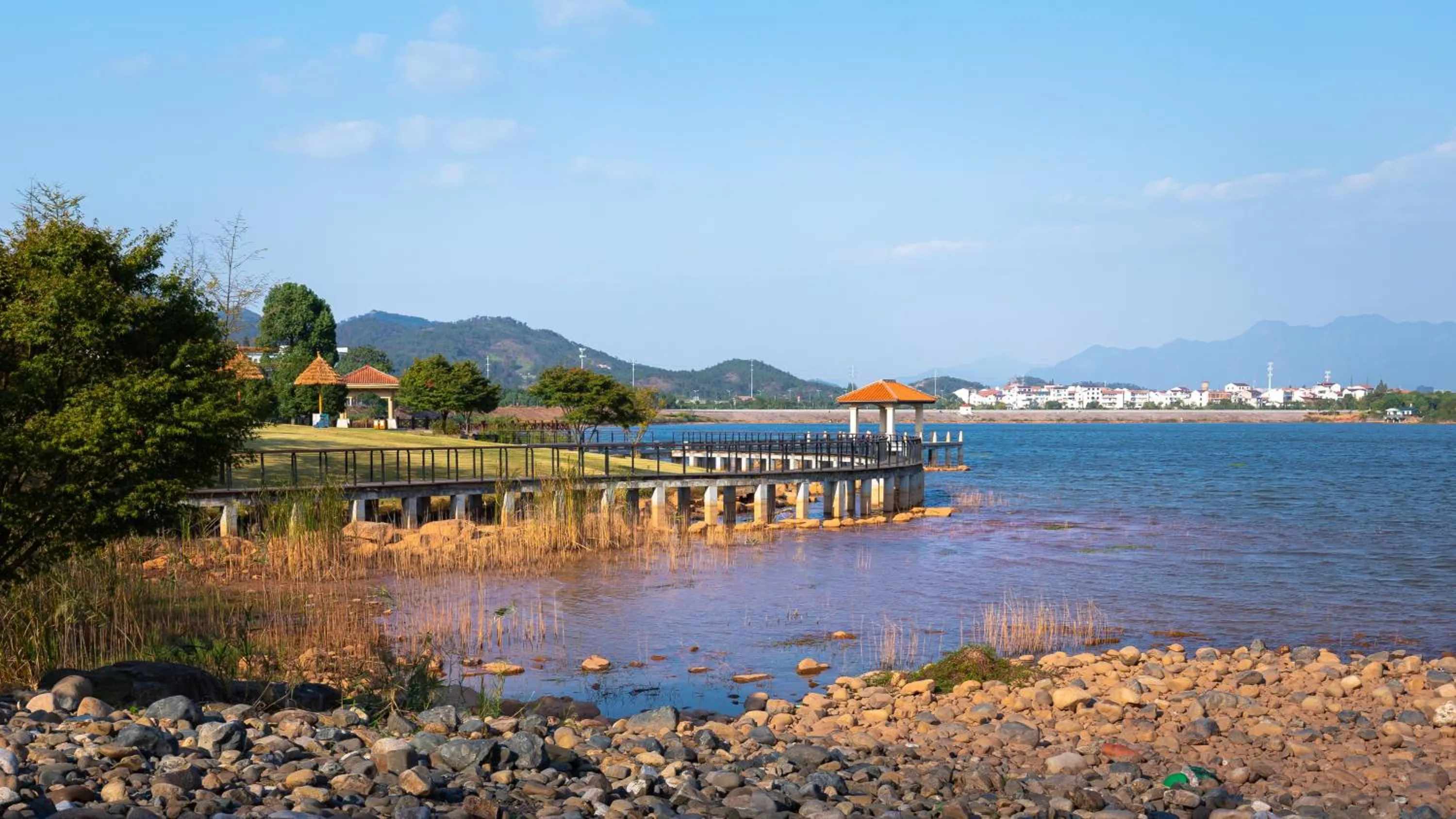 Property building in Your World International Conference Centre Hotel