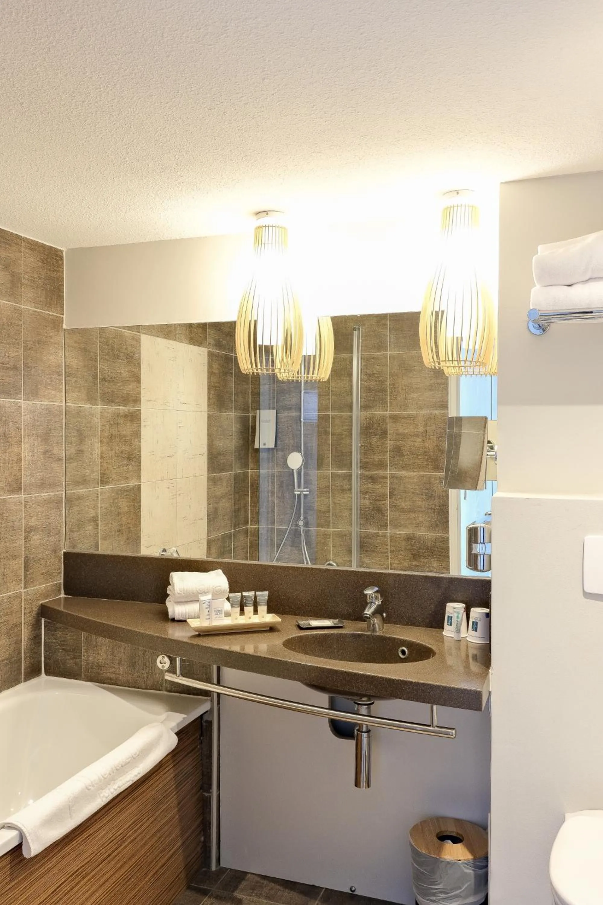 Bathroom in Thalazur Port-Camargue - Hotel & Spa