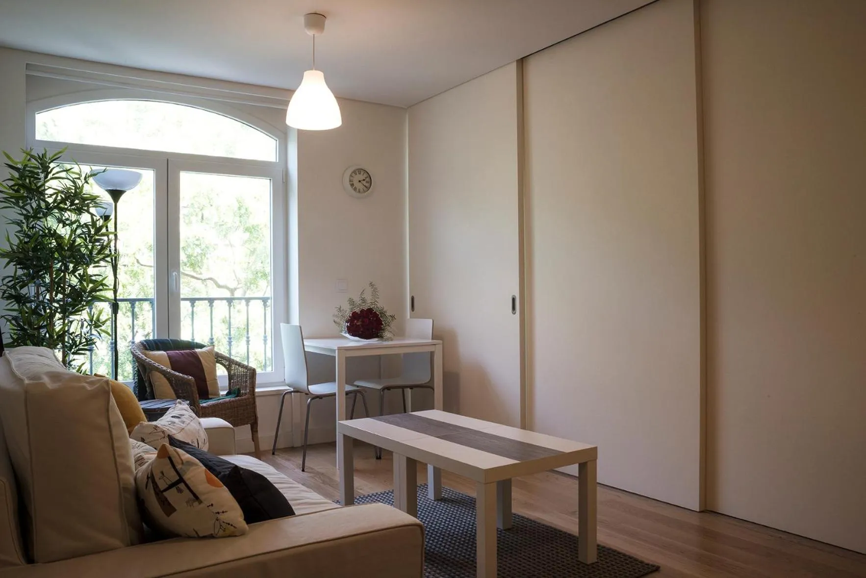 Seating area in Morgan-Jupiter Apartments