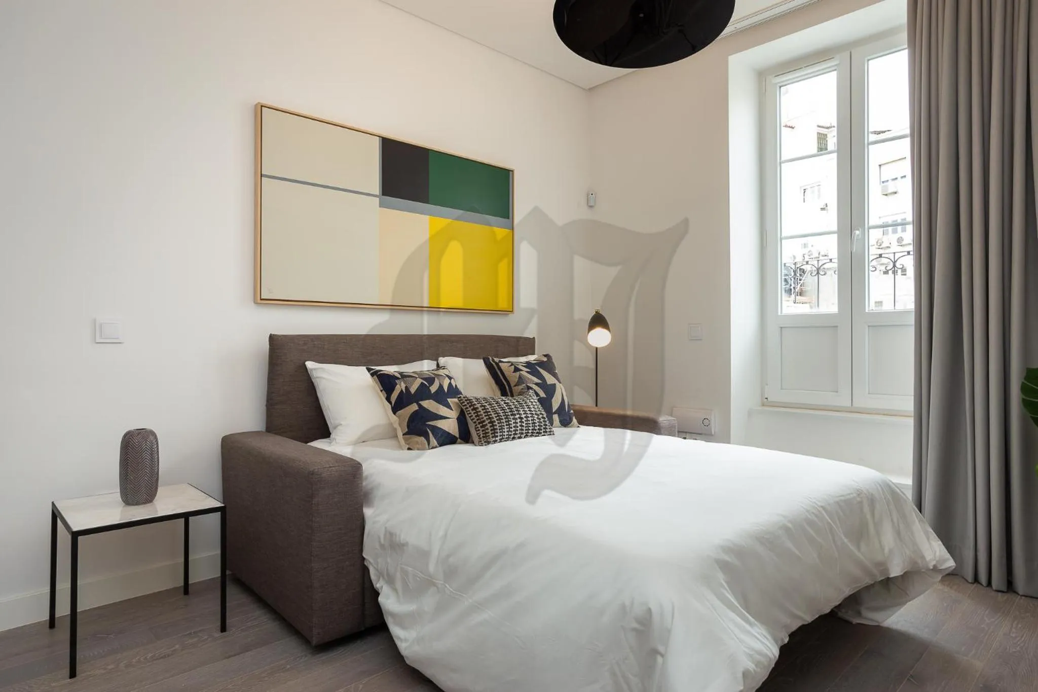 Living room, Bed in Morgan-Jupiter Apartments