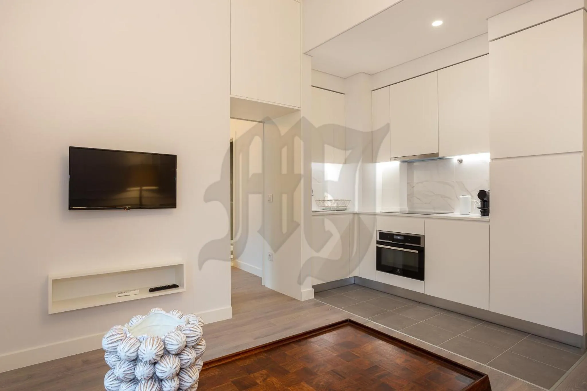 TV and multimedia in Morgan-Jupiter Apartments