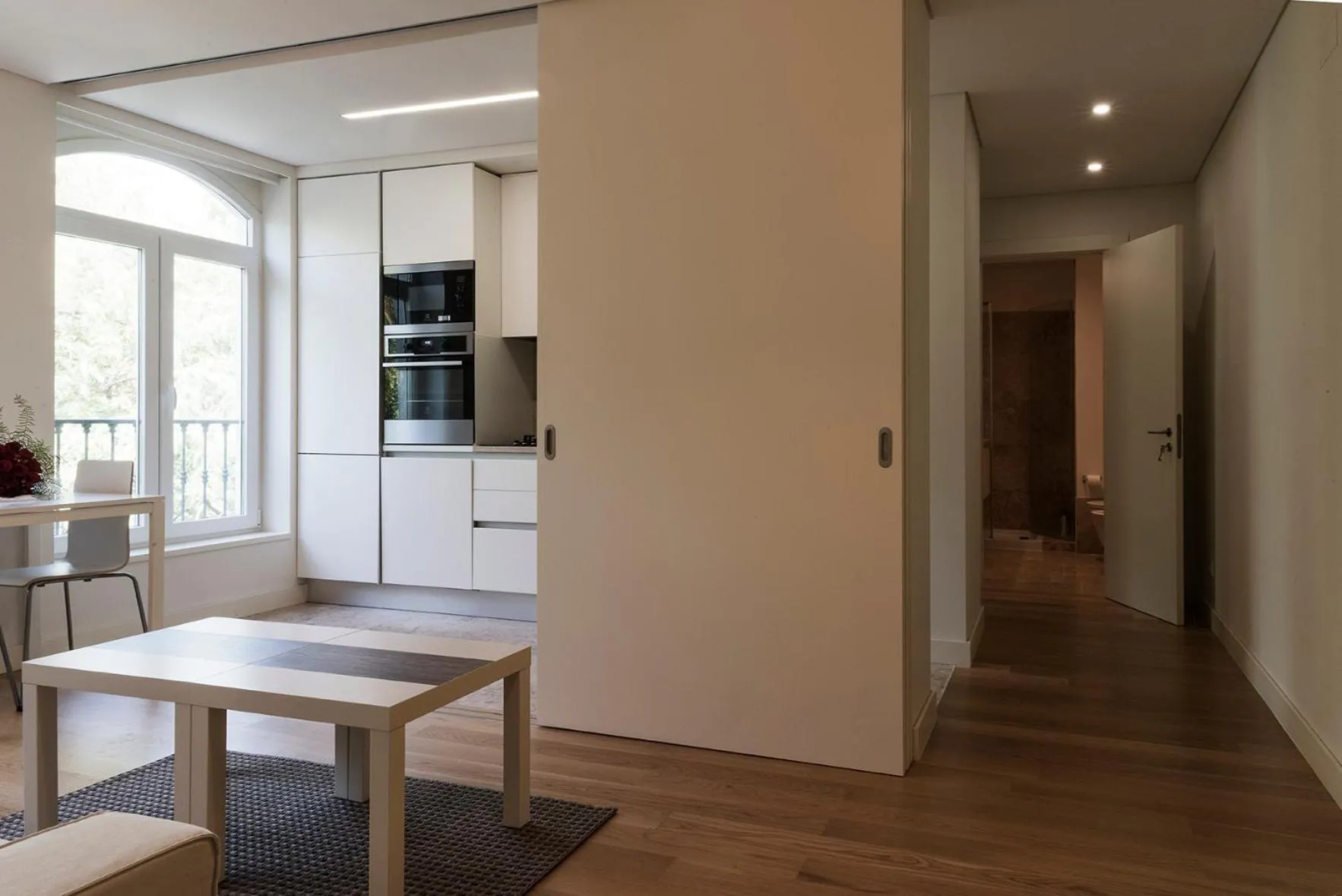 TV and multimedia in Morgan-Jupiter Apartments