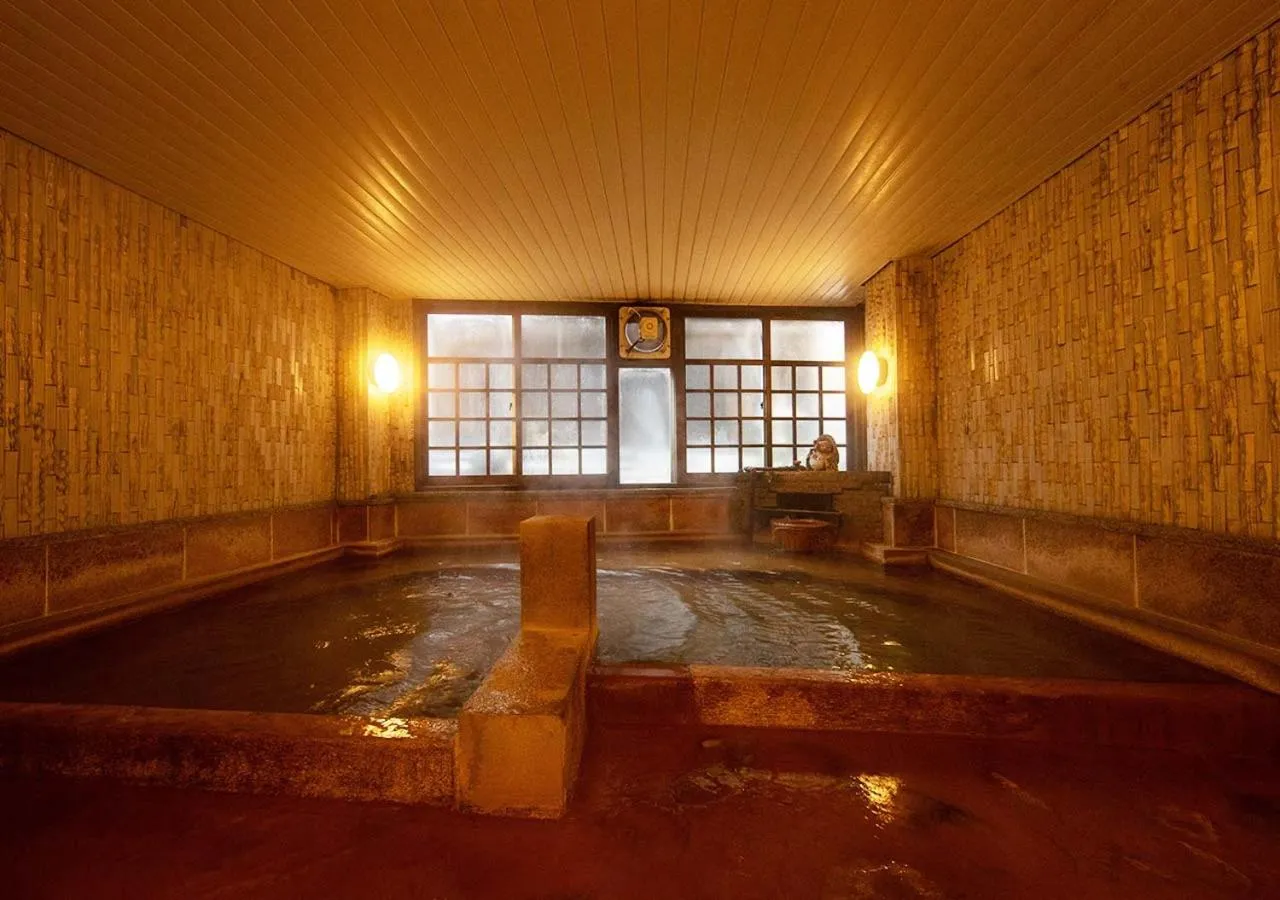 Public Bath in Ryokan Kiraku