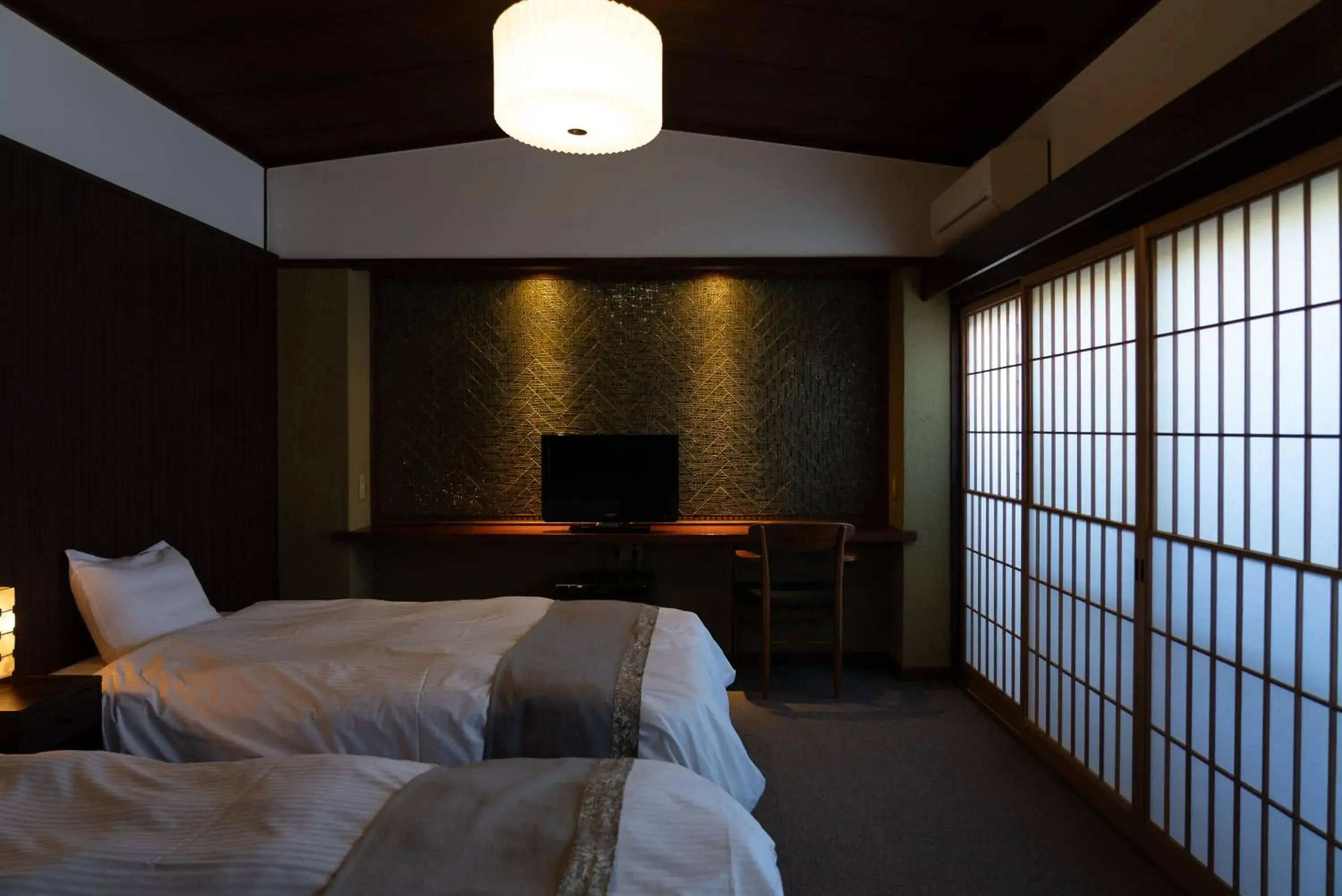 Photo of the whole room, Bed in Ryokan Kiraku Photo of the whole room, Bed in Ryokan Kiraku