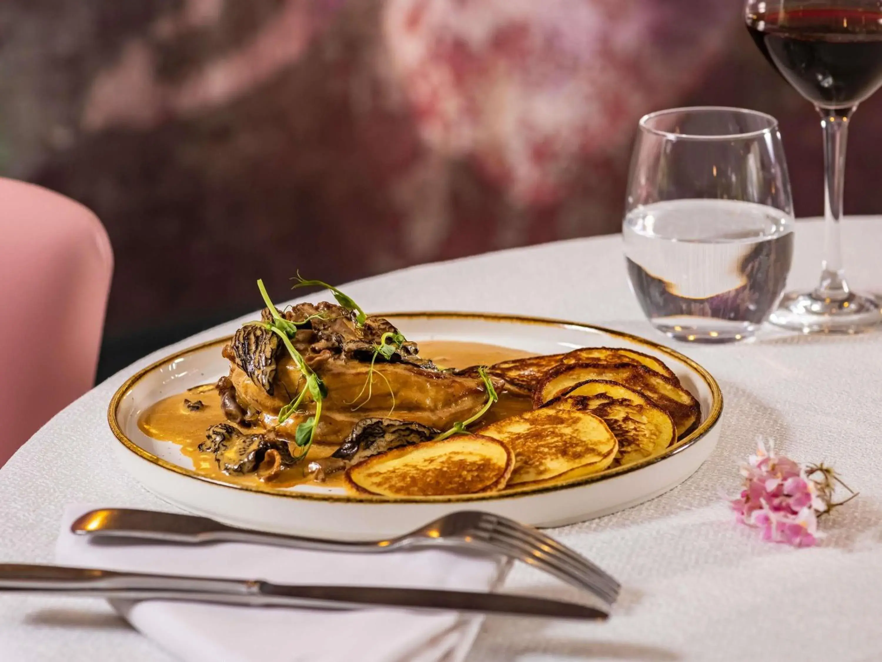 Restaurant/places to eat in Mercure Bourg En Bresse Restaurant/places to eat in Mercure Bourg En Bresse