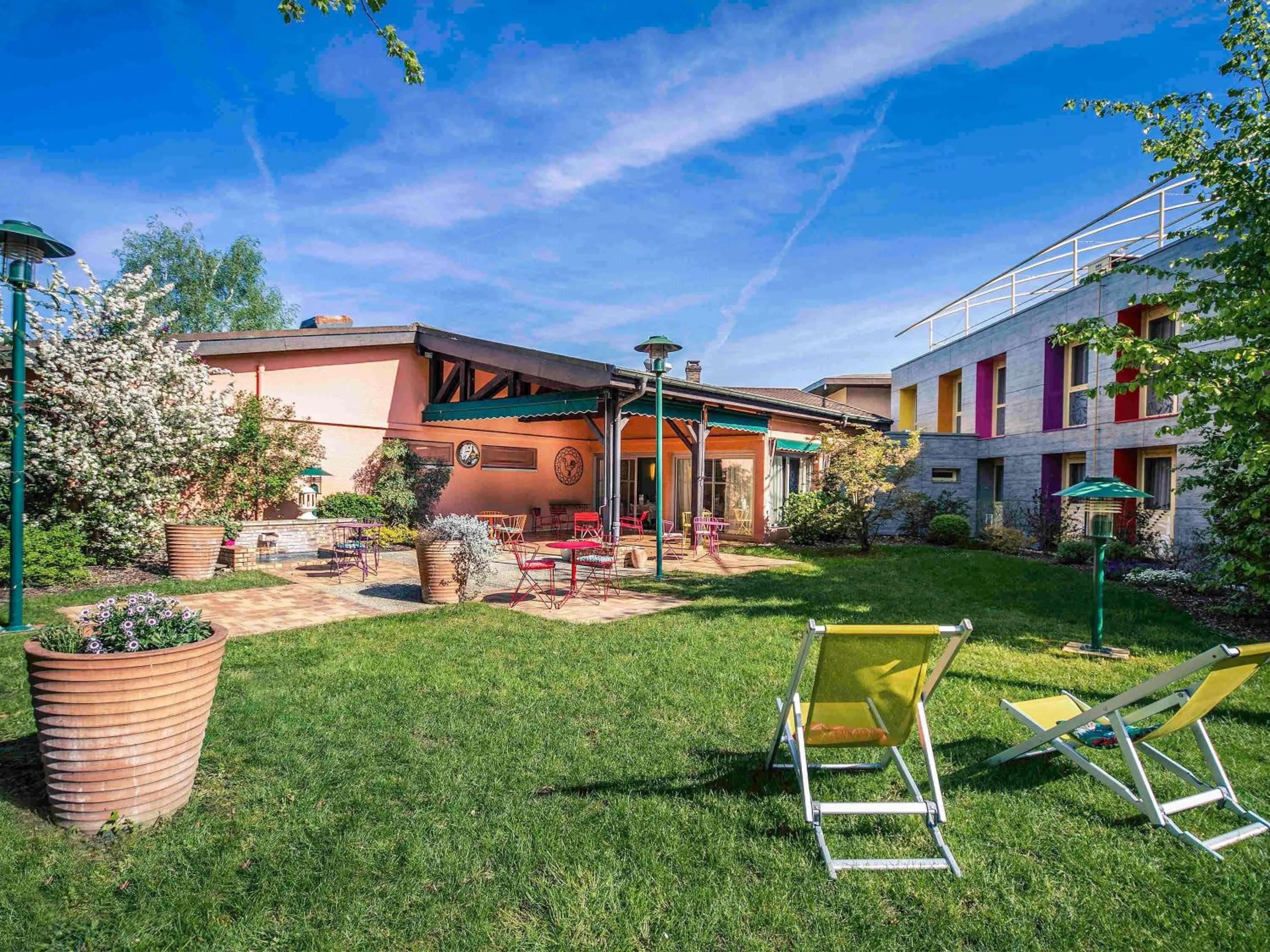 Restaurant/places to eat in Mercure Bourg En Bresse