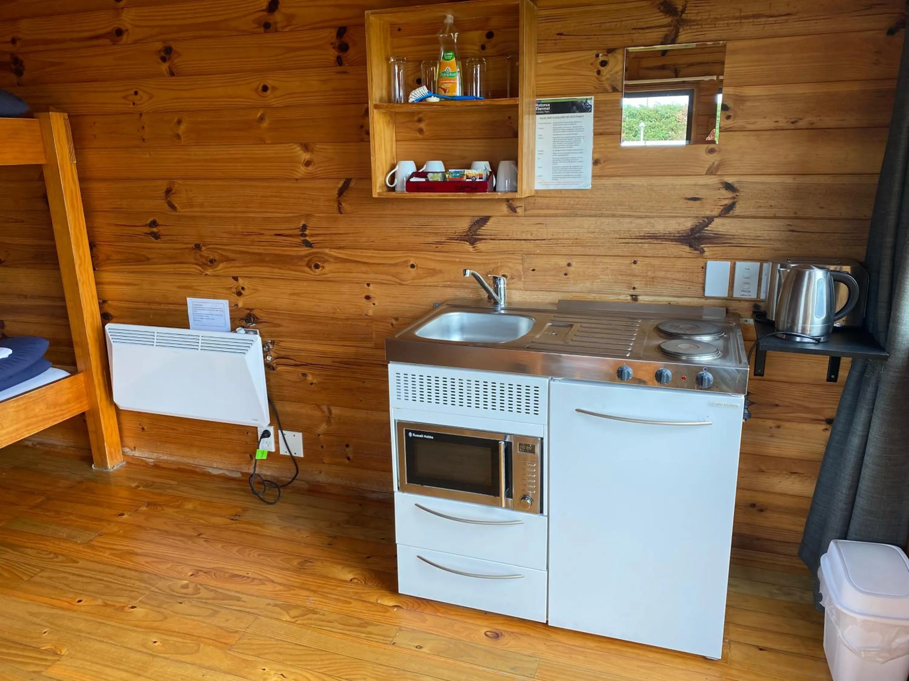Kitchen or kitchenette in Rotorua Thermal Holiday Park