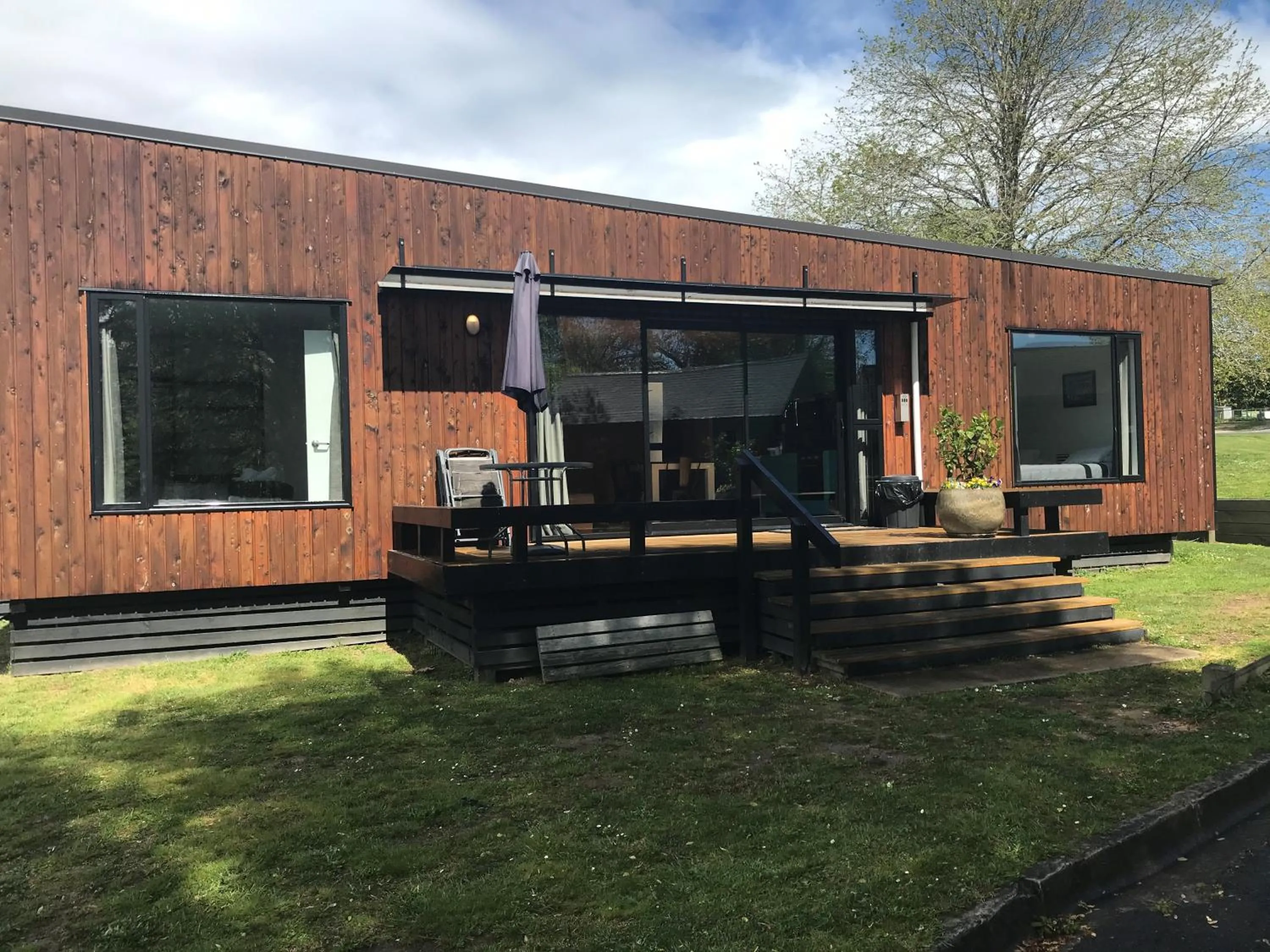 Patio in Rotorua Thermal Holiday Park