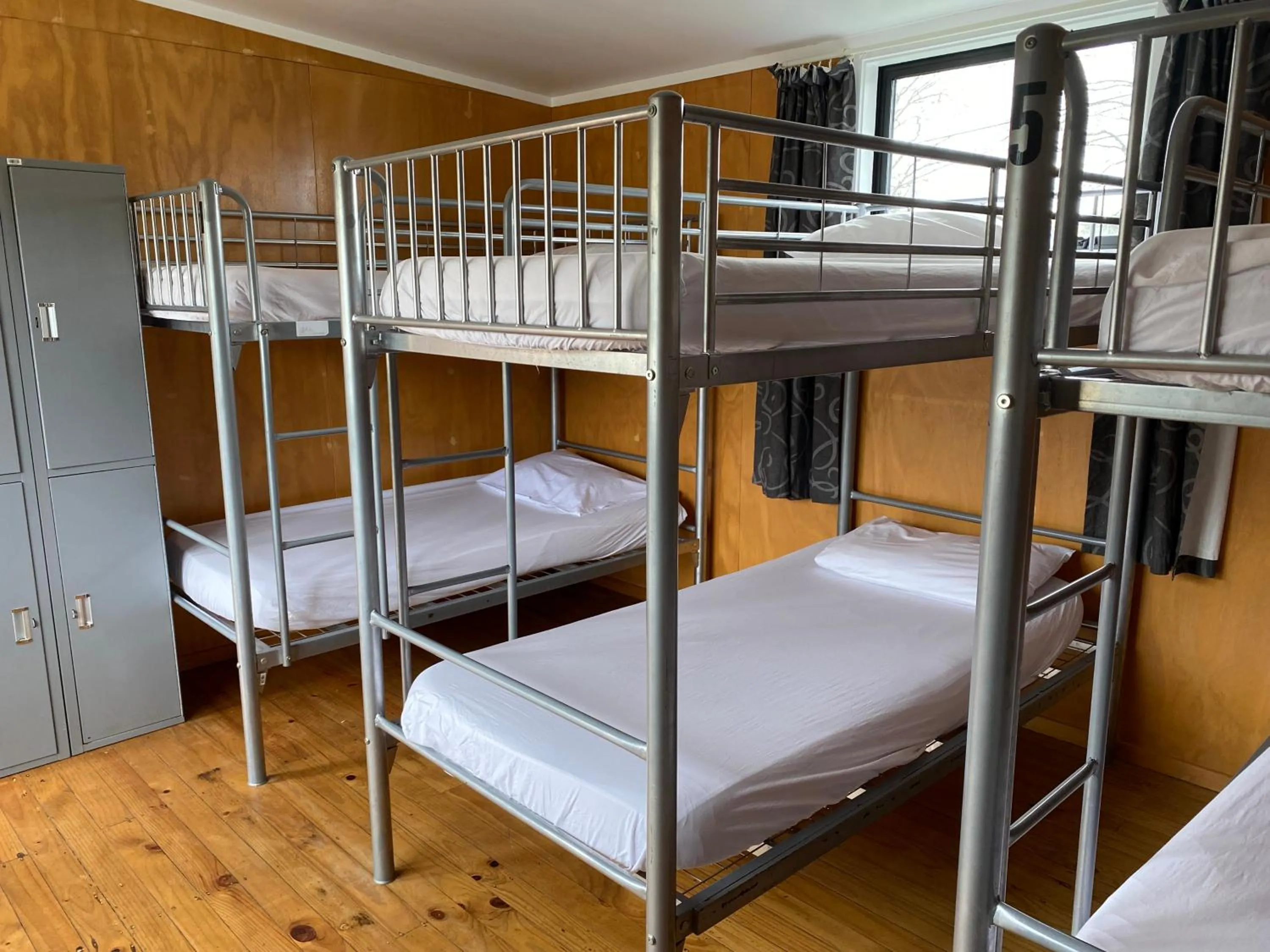 Bedroom, Bed in Rotorua Thermal Holiday Park