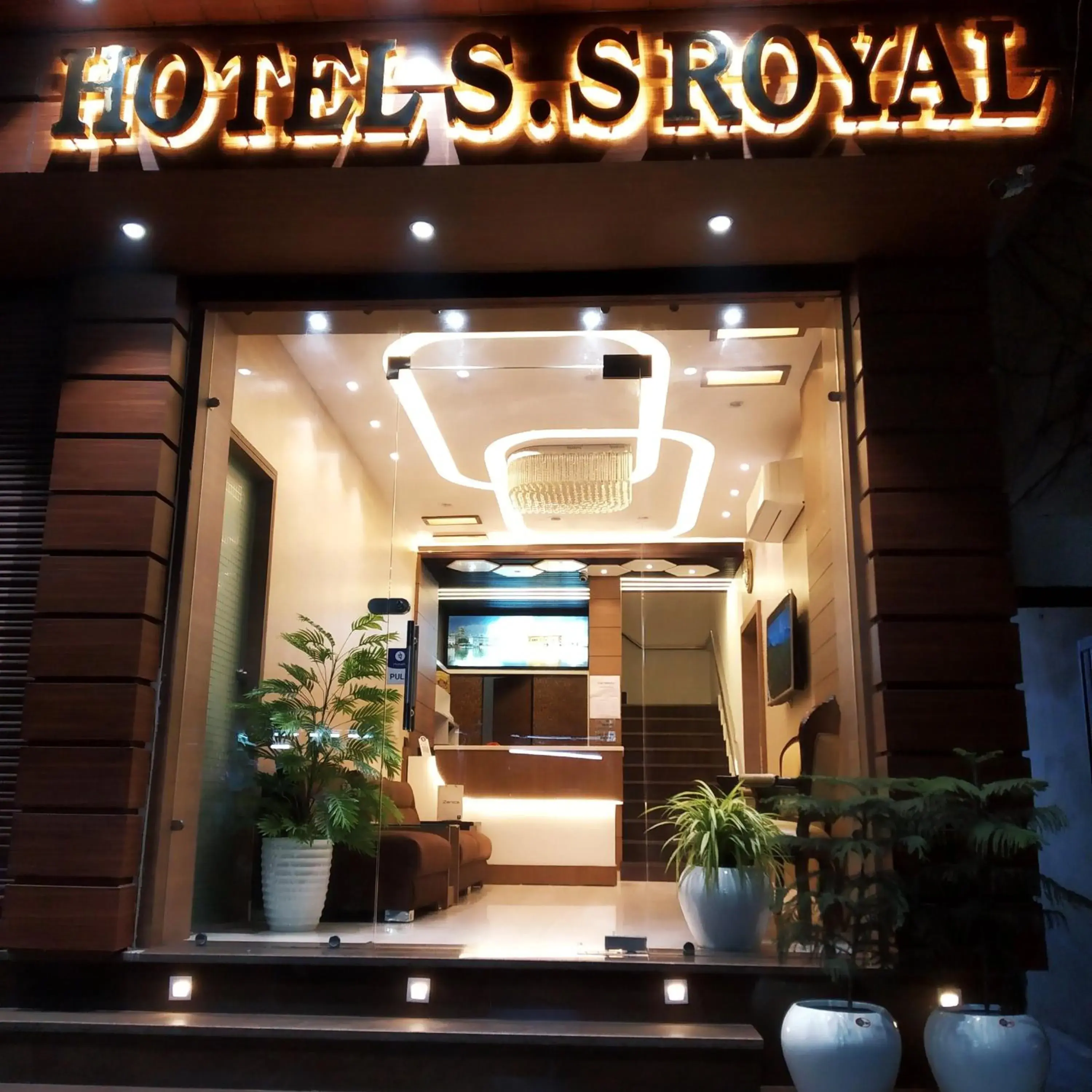 hotel s.s royal hotel s.s royal