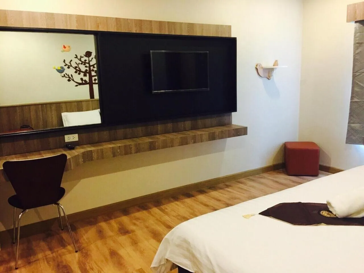 Le Lerts Living Hotel