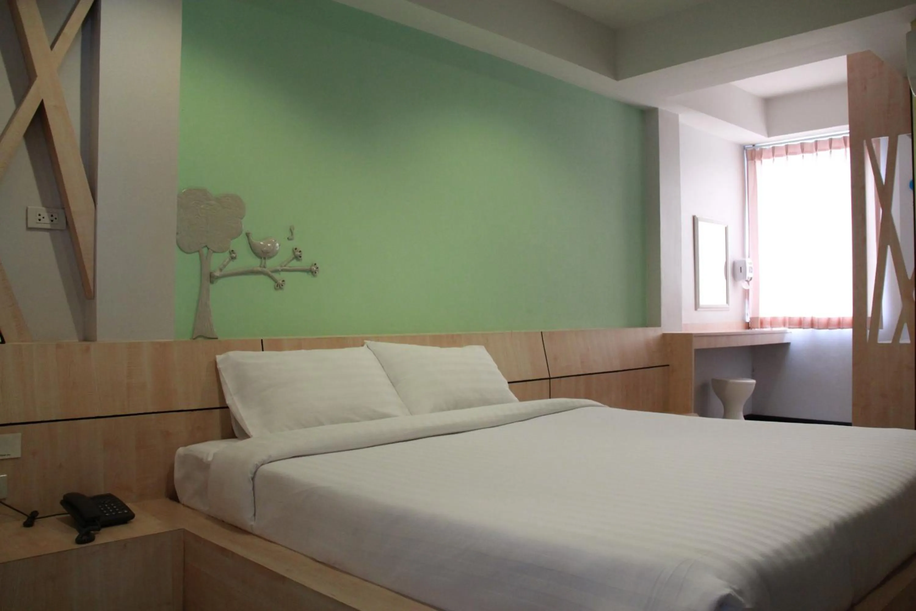 Le Lerts Living Hotel