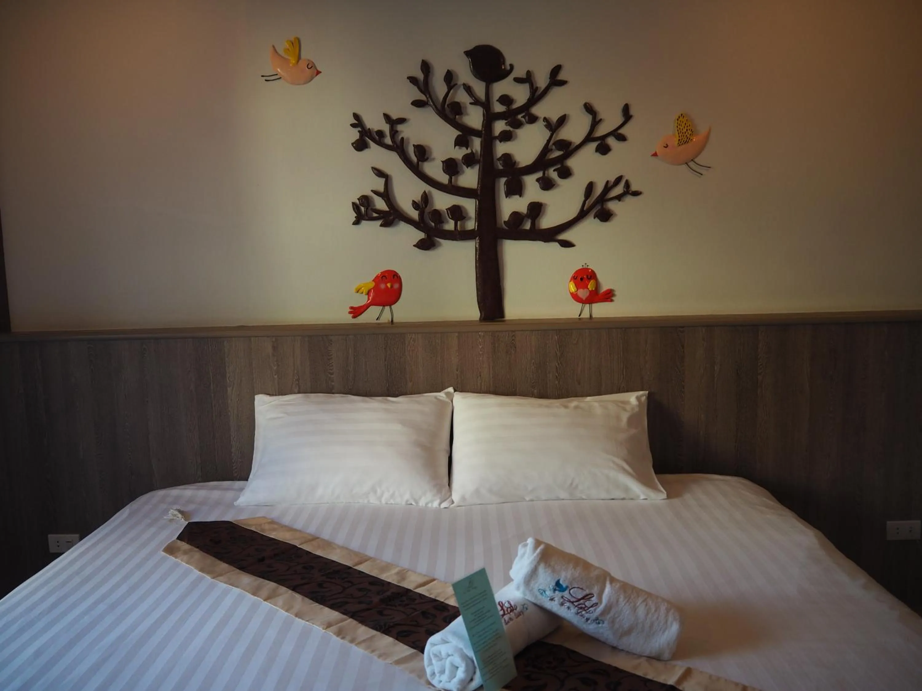 Le Lerts Living Hotel