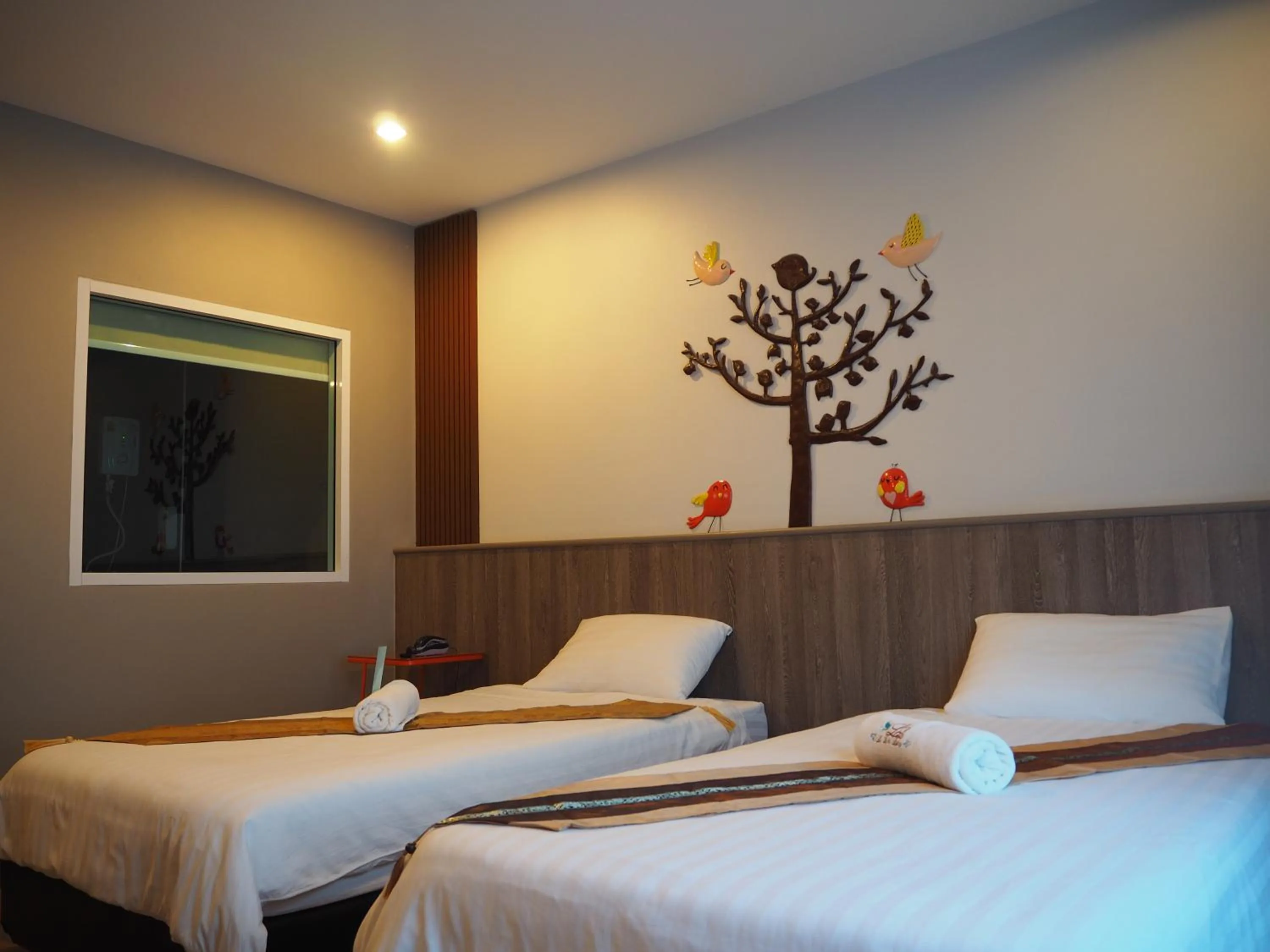 Le Lerts Living Hotel