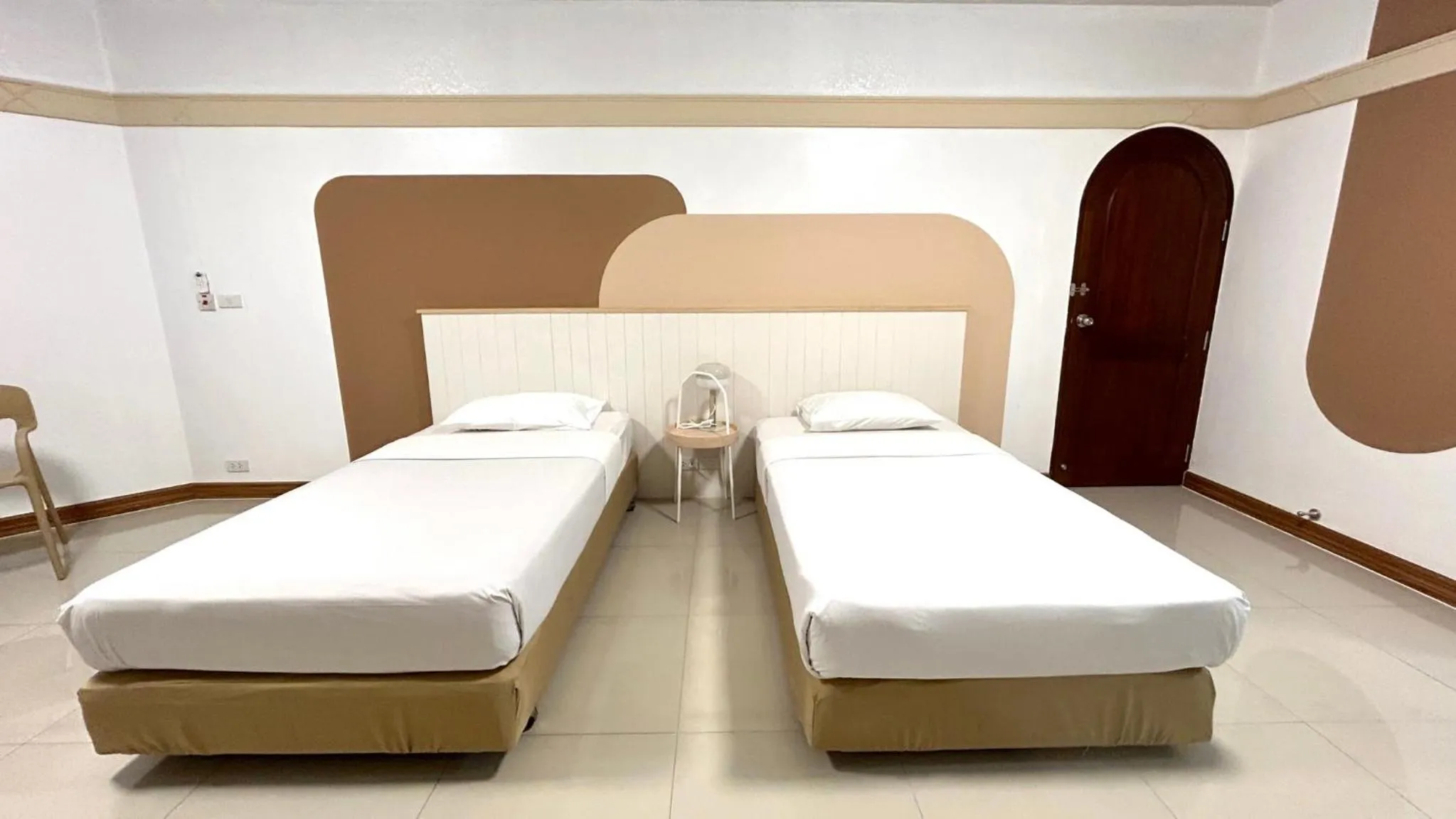 Bed in Markland Beach View