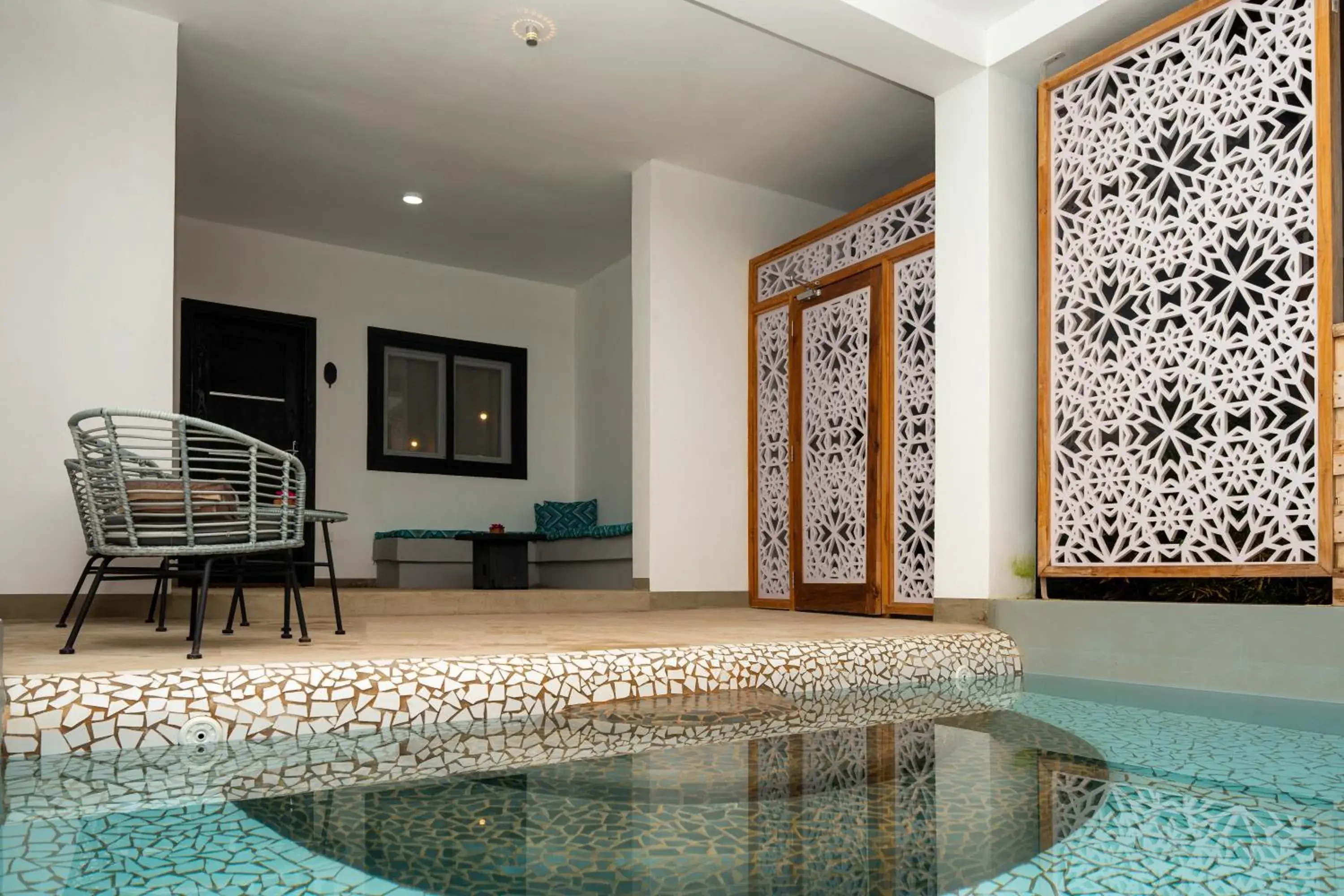 Swimming pool in Opera Hotel Swimming pool in Opera Hotel