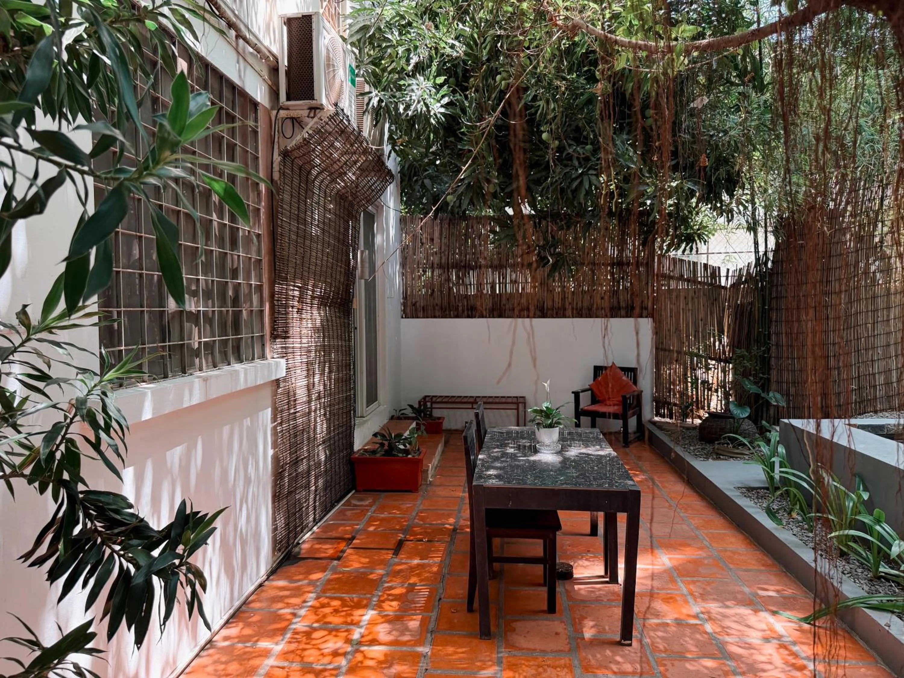 Garden in Maison 557