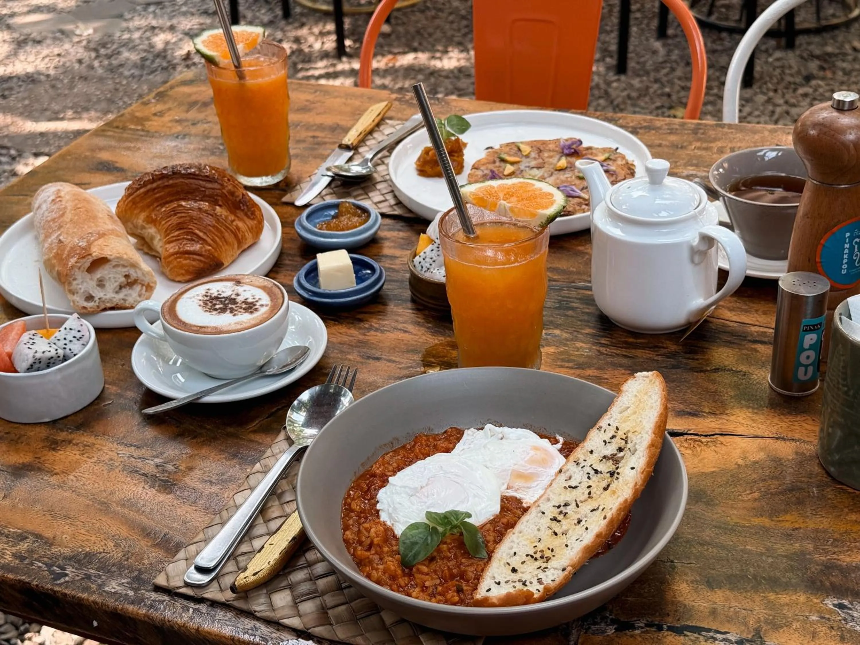 Food and drinks in Maison 557