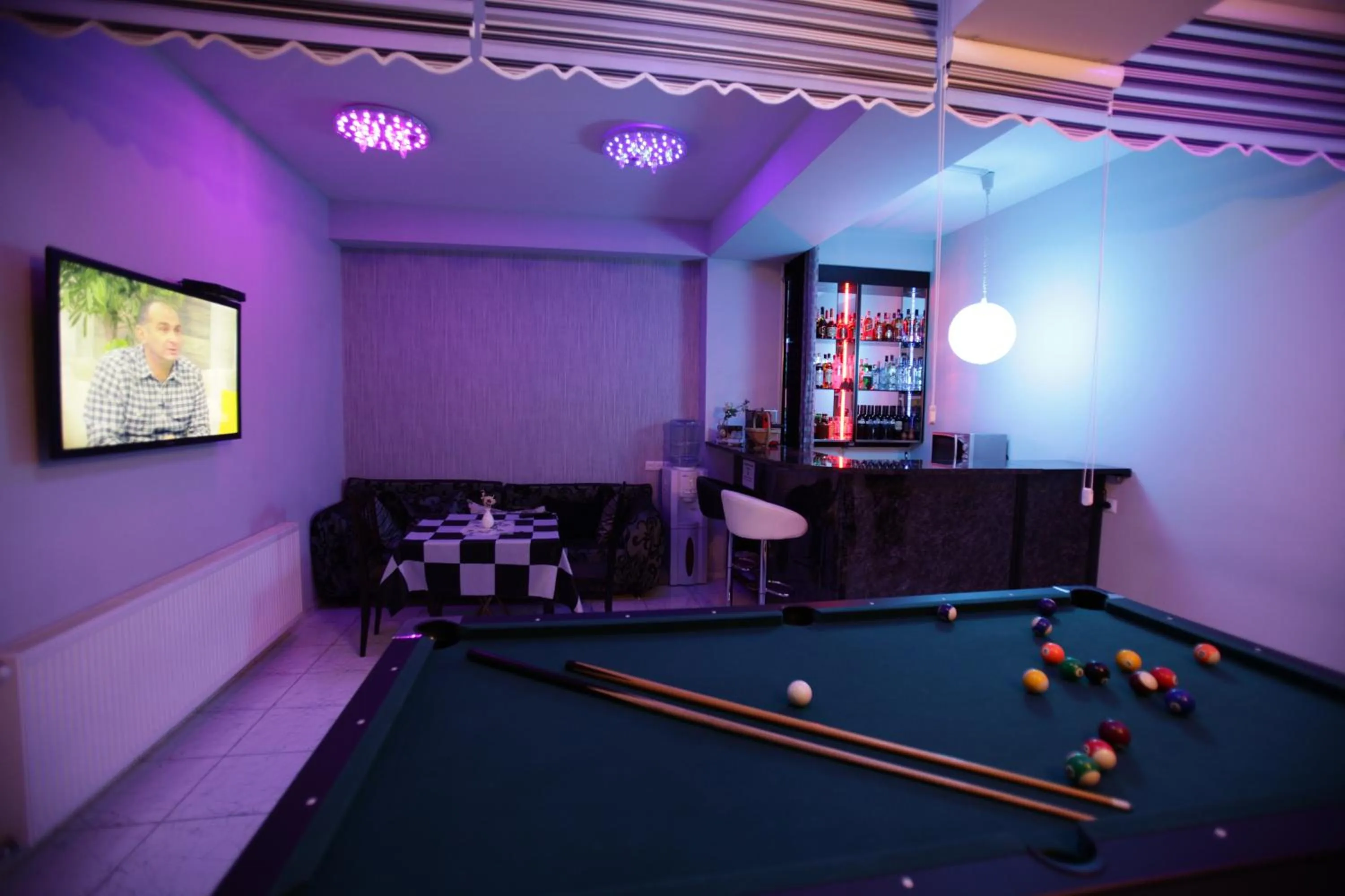Billiard in Mia B&B Tbilisi