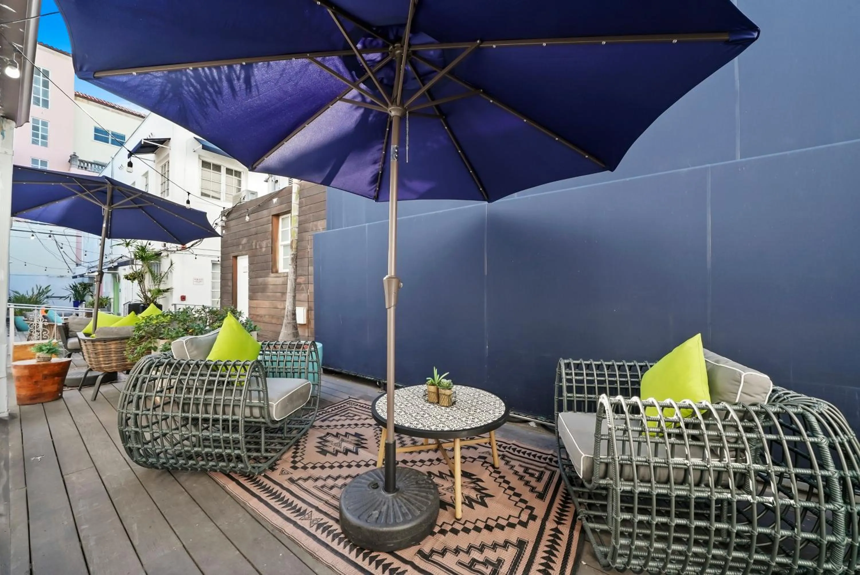 Property building in Chesterfield Hotel & Suites