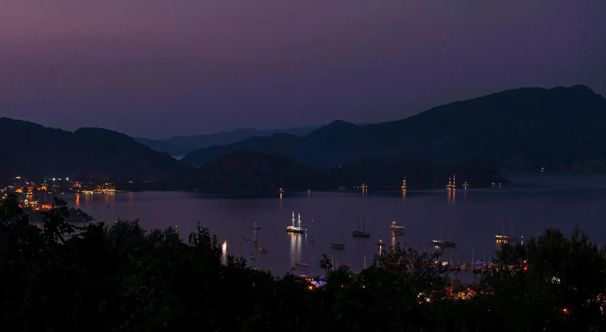 Sea view in Swan Lake Hotel - Adult Only