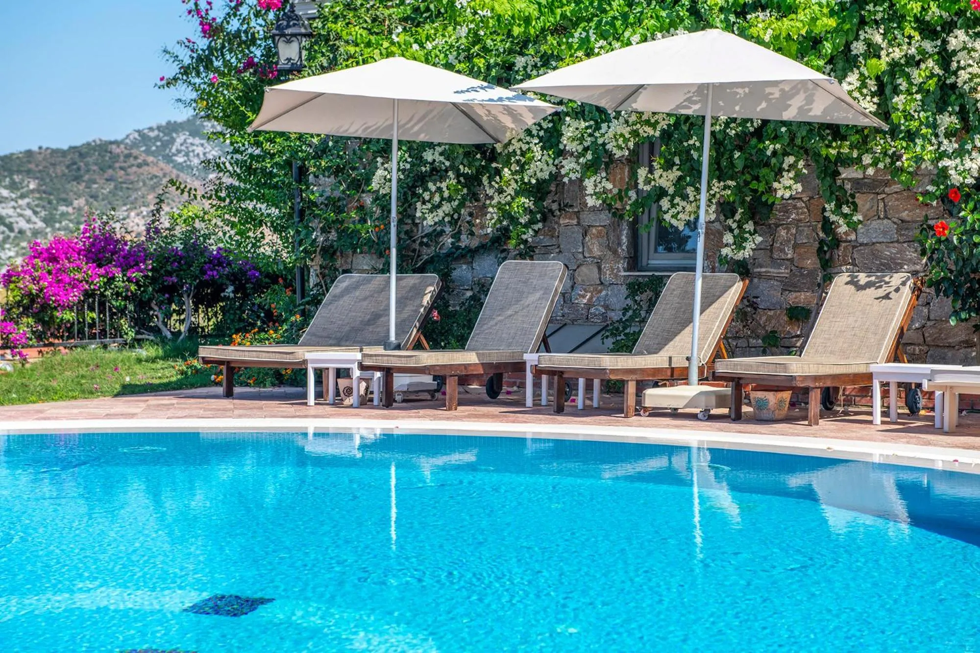 Property building in Swan Lake Hotel - Adult Only