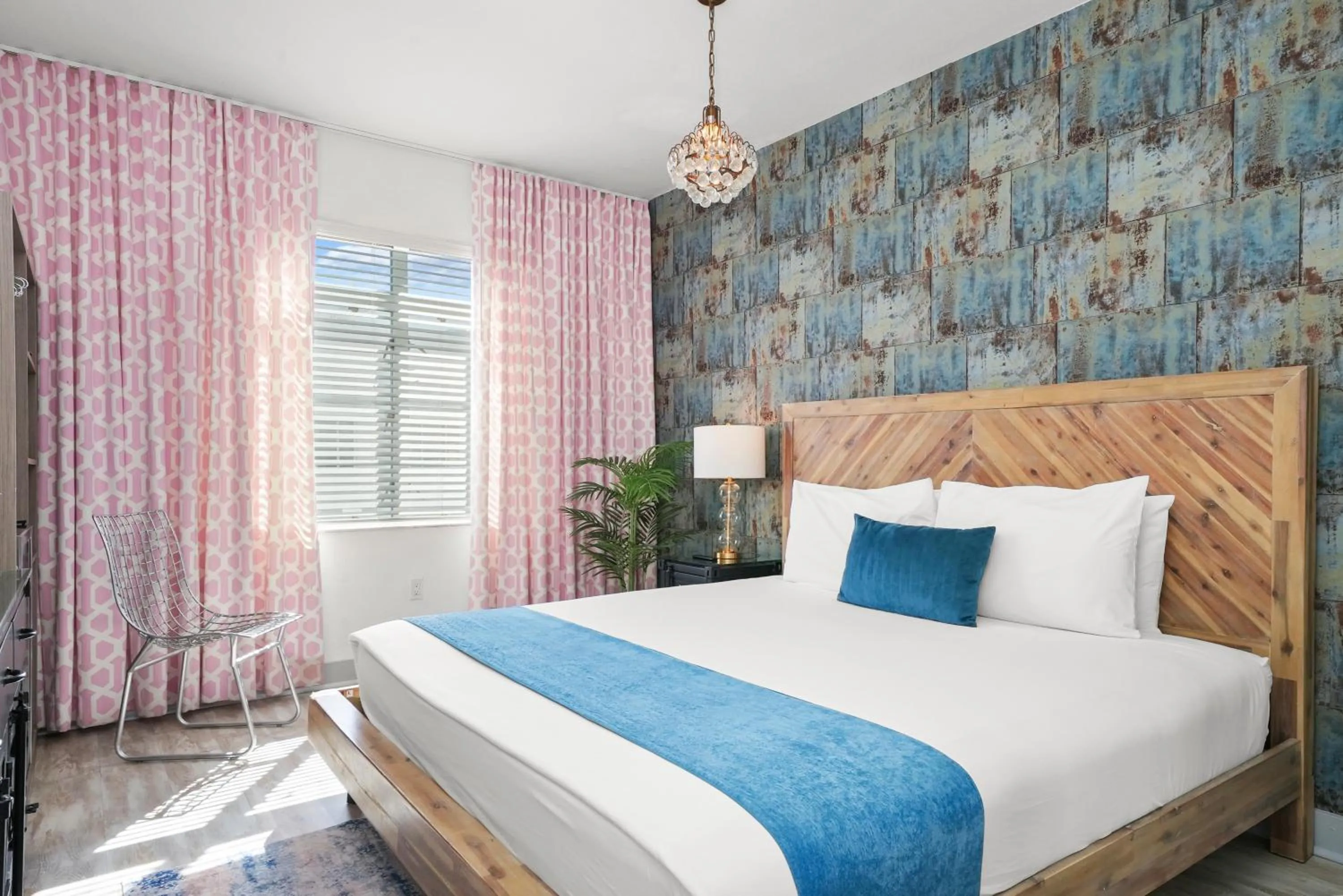 Bedroom, Bed in Whitelaw Hotel