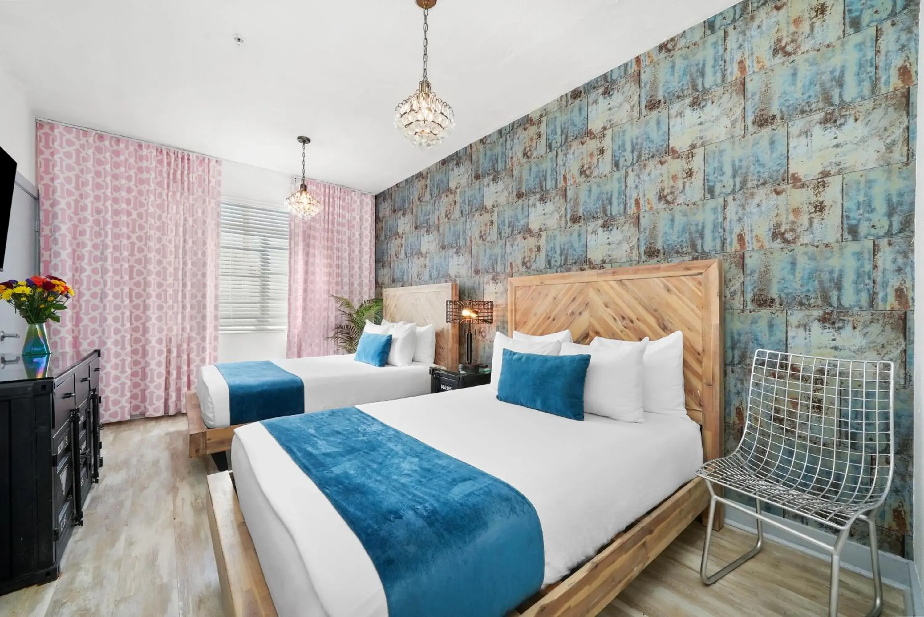 Bedroom, Bed in Whitelaw Hotel Bedroom, Bed in Whitelaw Hotel