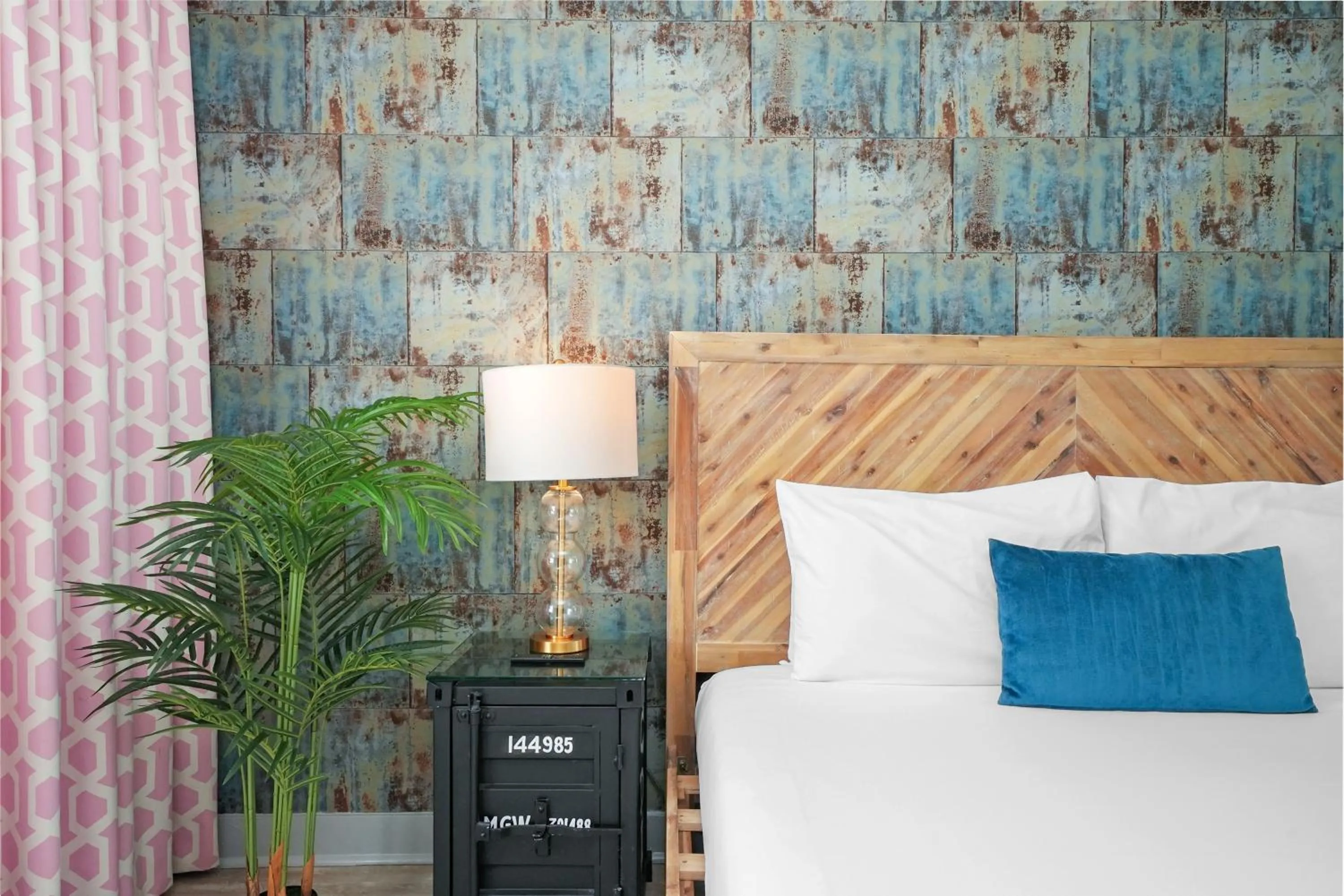 Bed in Whitelaw Hotel