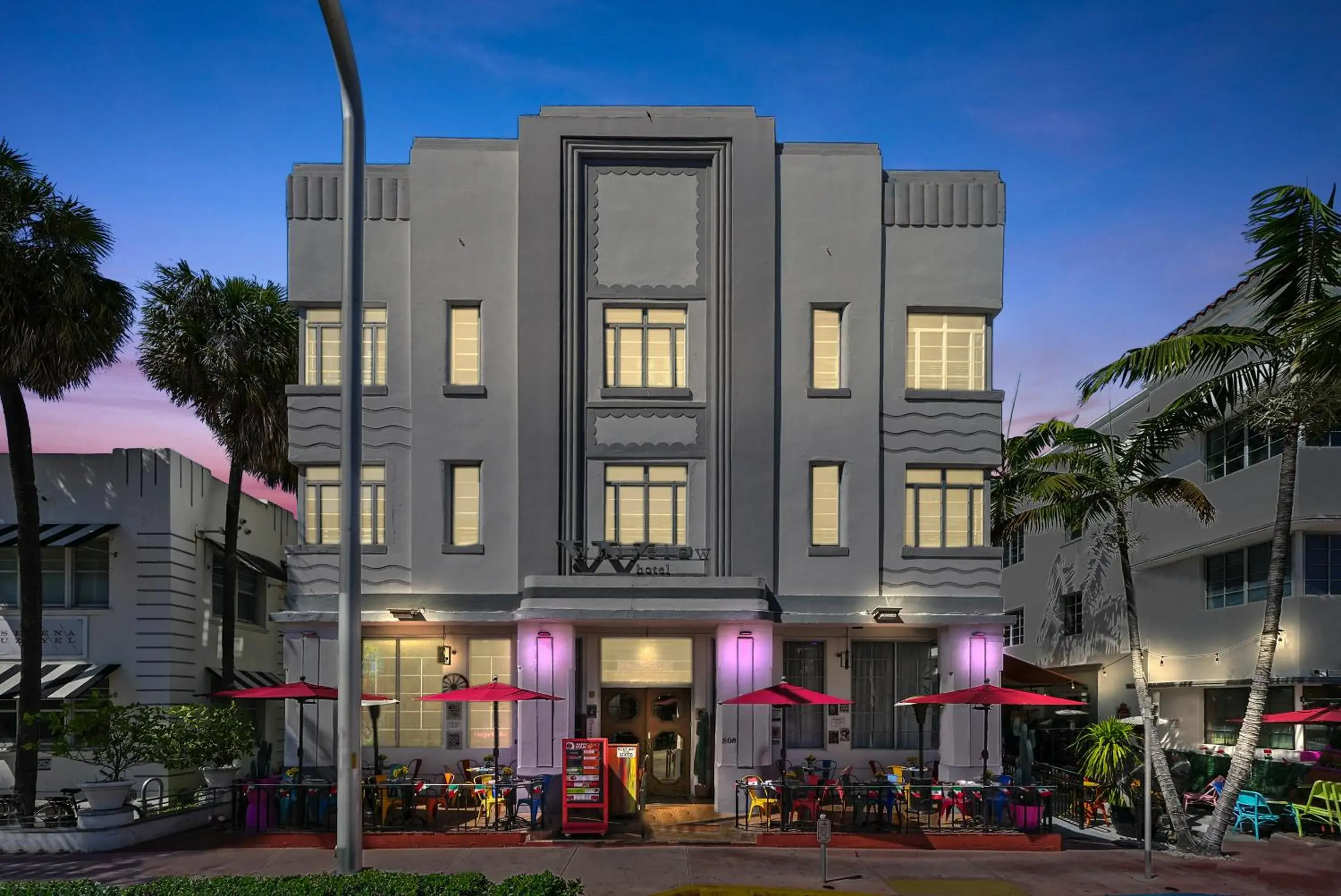 Property building in Whitelaw Hotel Property building in Whitelaw Hotel