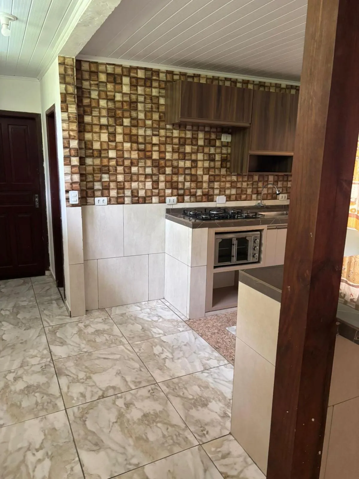 Recanto Pousada JU&JU com piscina COMPARTILHADA