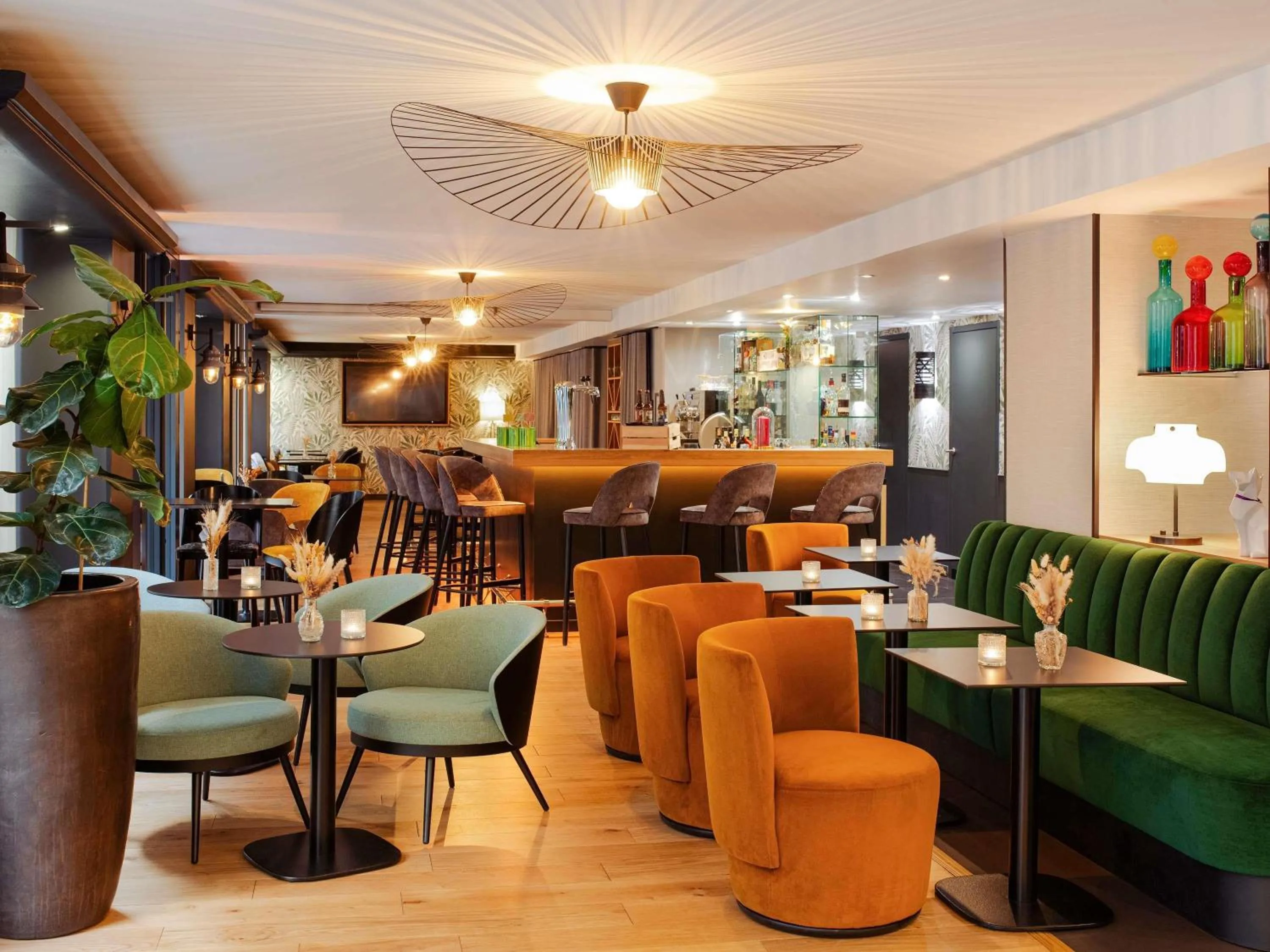 Property building in Mercure Lyon Centre Plaza République