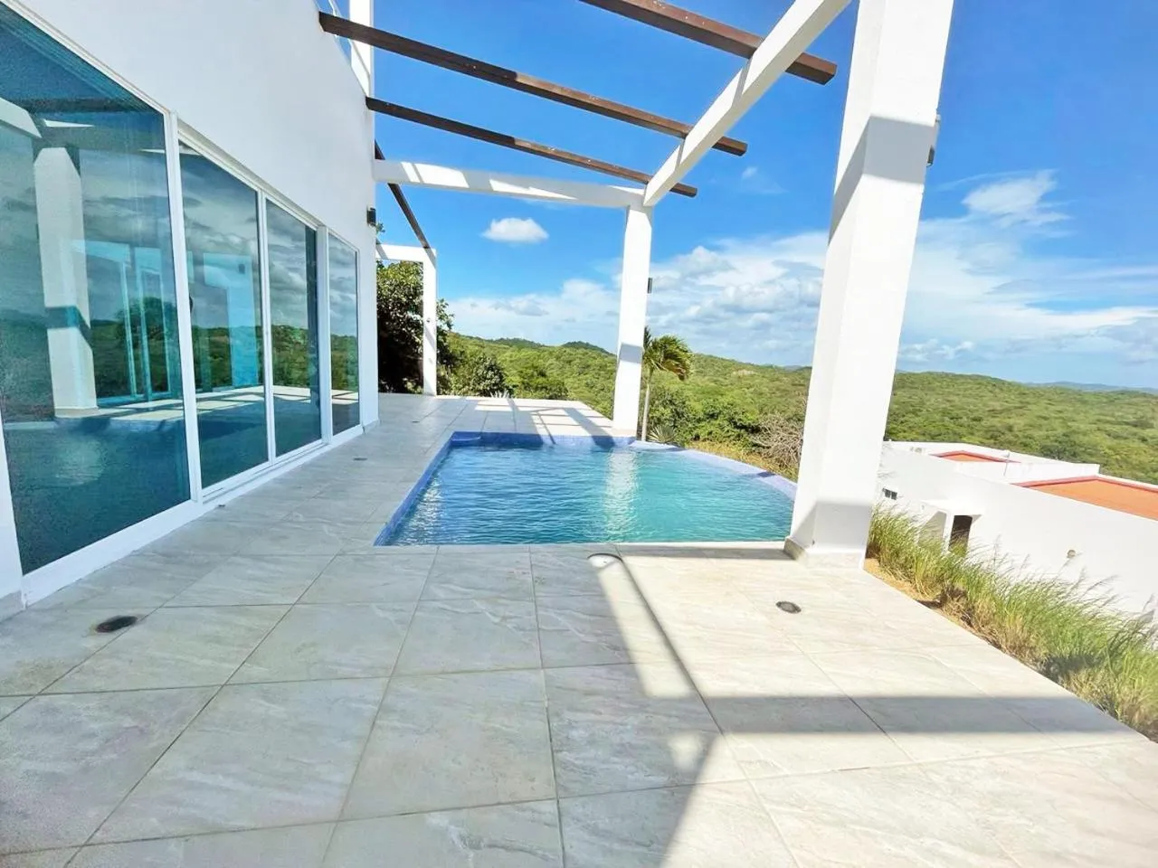 Pool view in Surf Ranch Resort - Popoyo