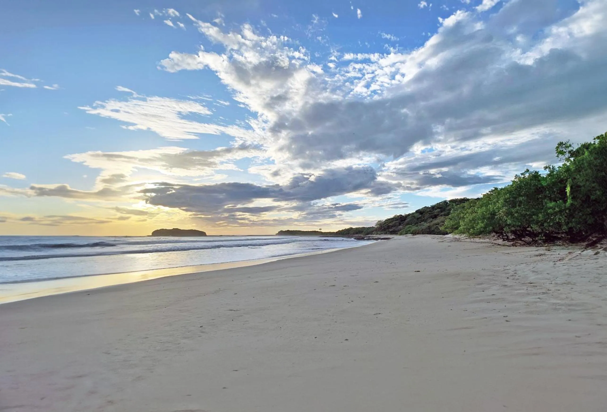 Beach in Surf Ranch Resort - Popoyo