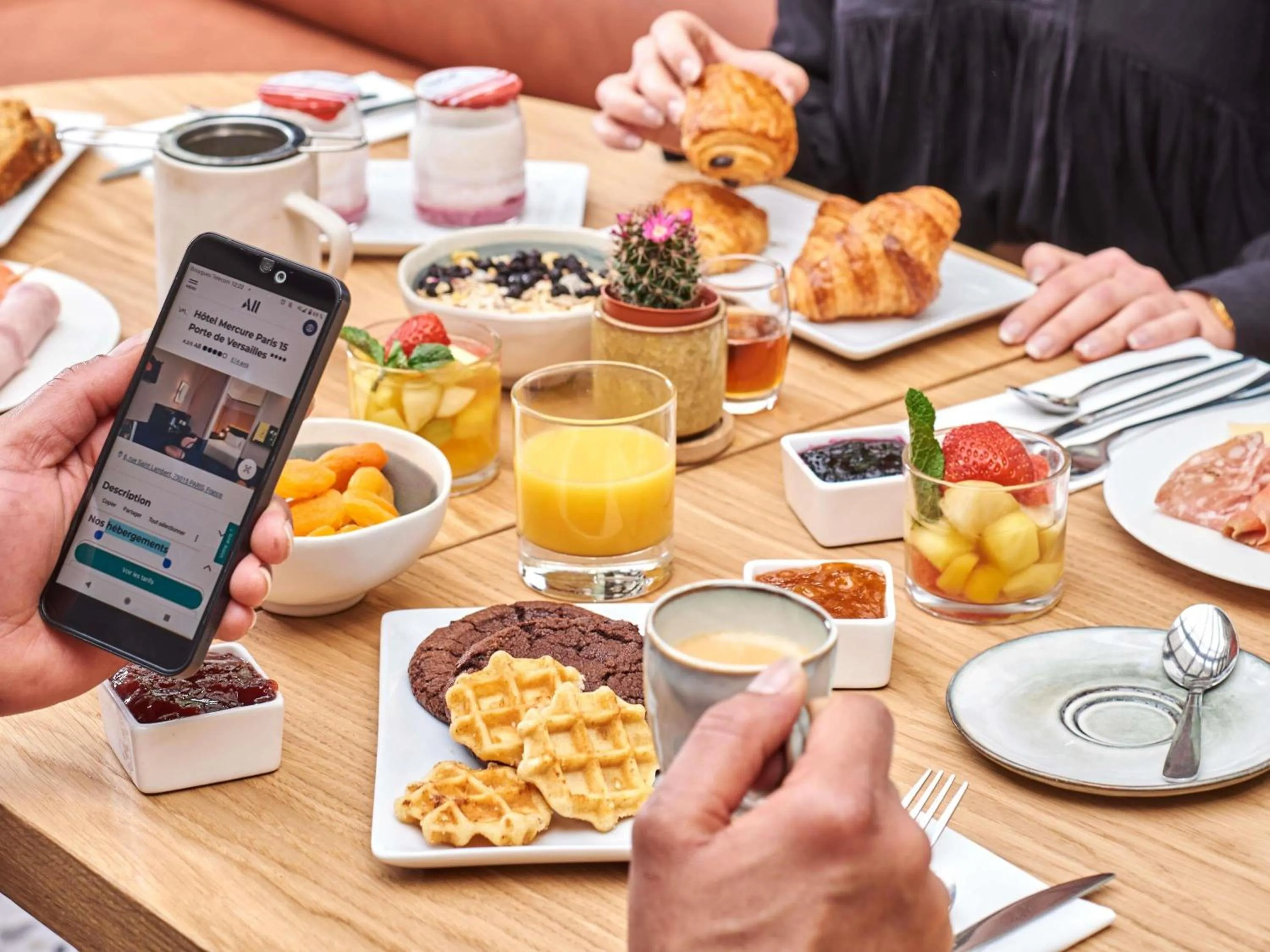 Breakfast in Mercure Paris 15 Porte de Versailles