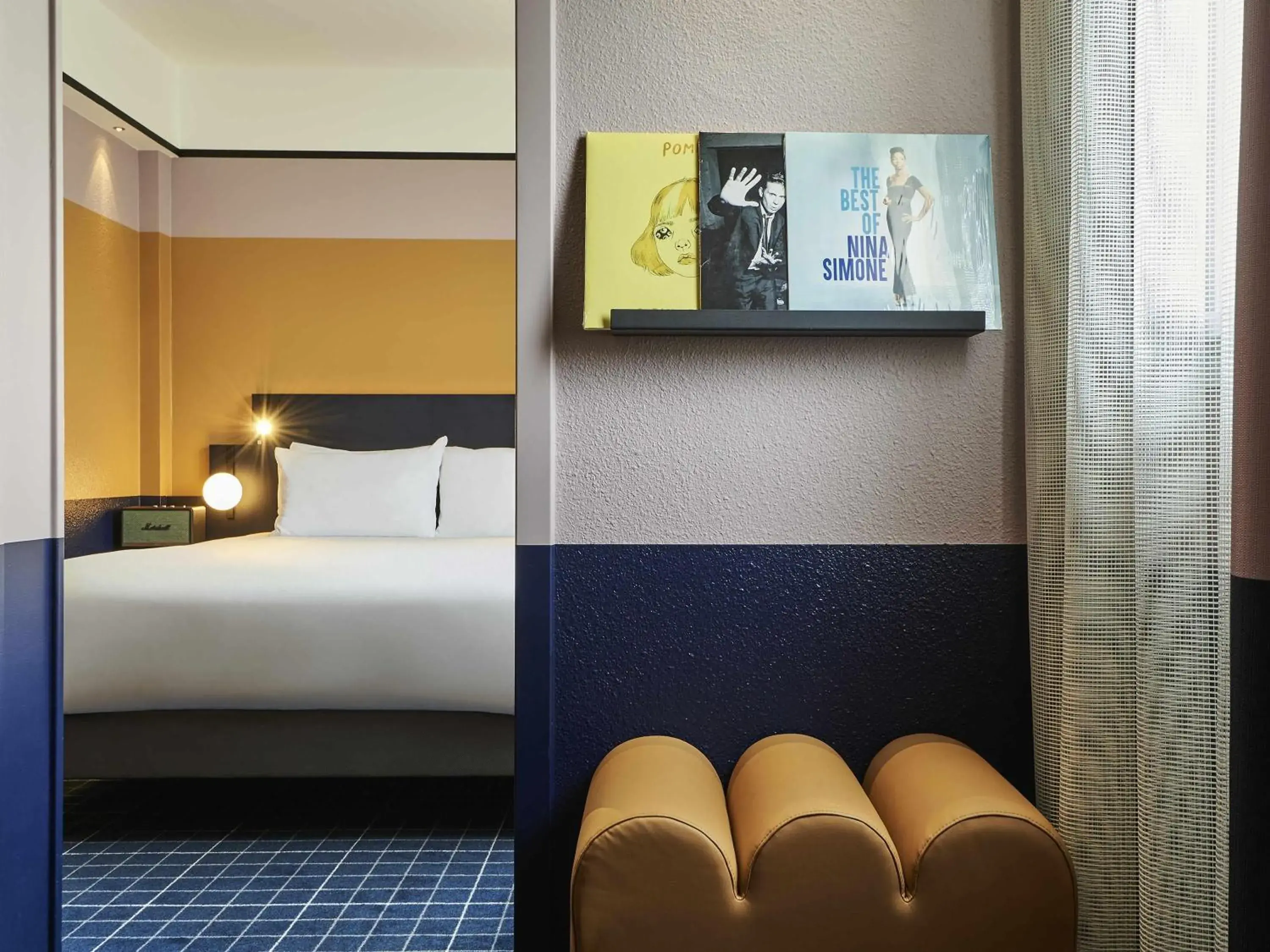 Bedroom, Bed in Mercure Paris 15 Porte de Versailles Bedroom, Bed in Mercure Paris 15 Porte de Versailles