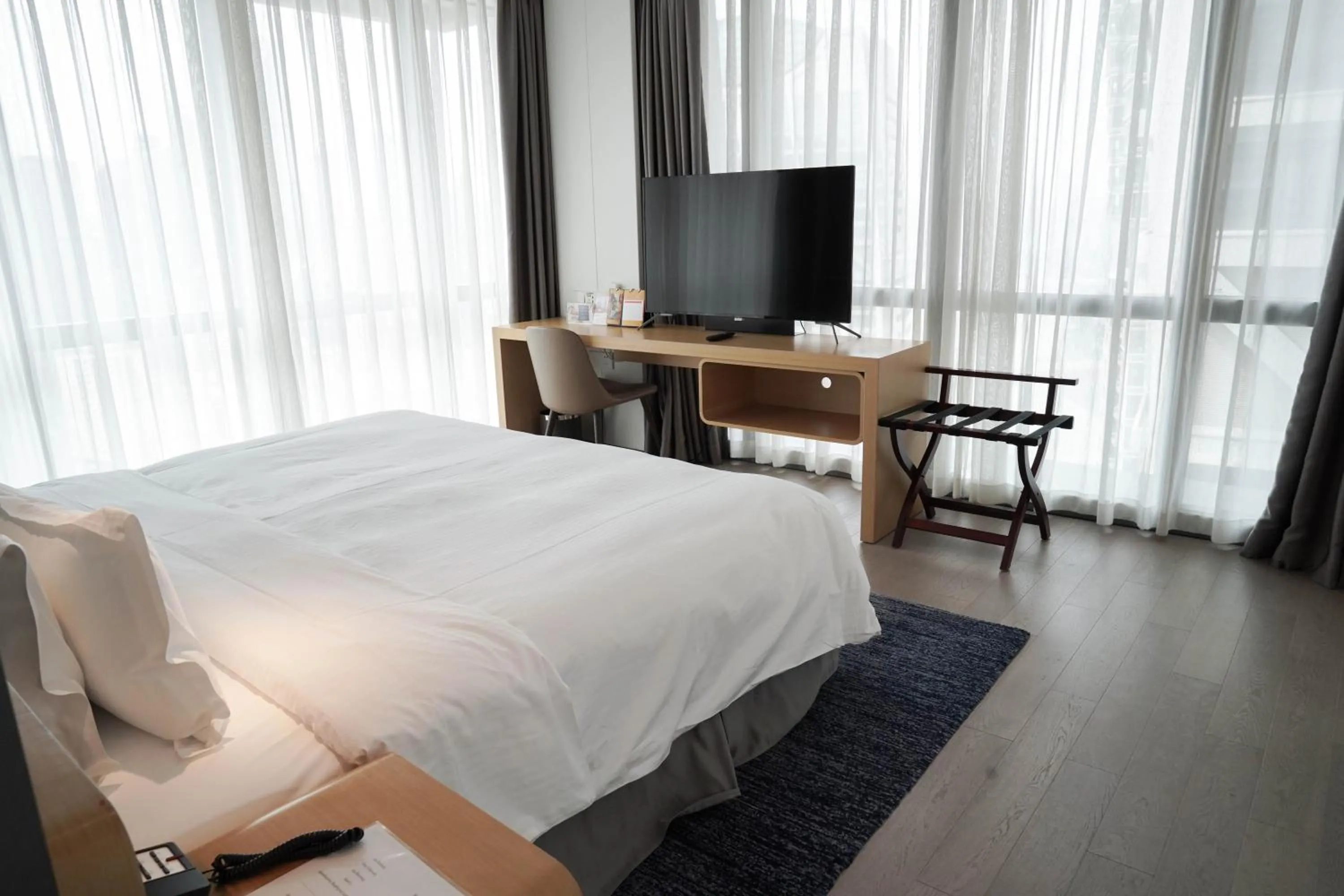 Bed in Ascott Raffles City Chongqing