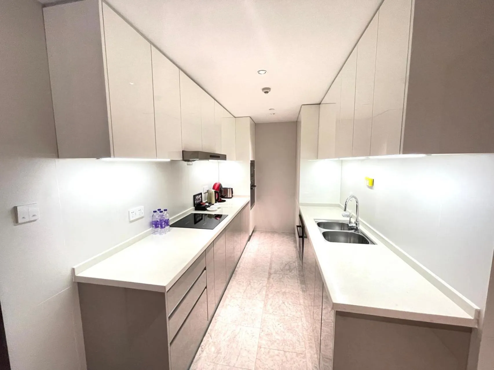 Kitchen or kitchenette in Ascott Raffles City Chongqing