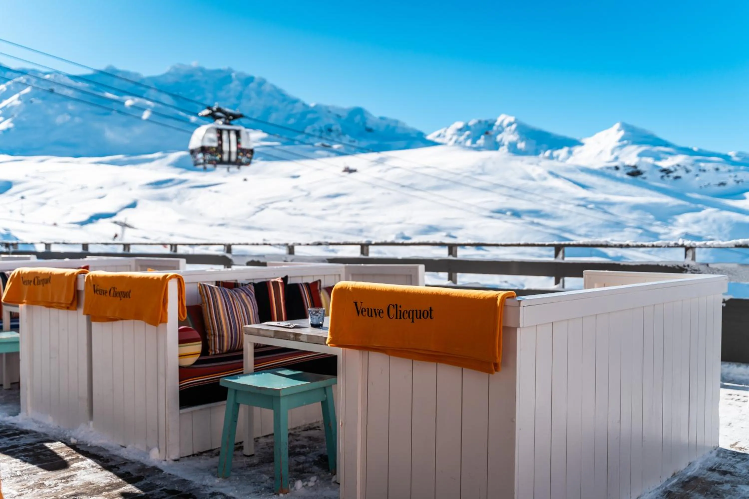 Patio in Fahrenheit Seven Val Thorens