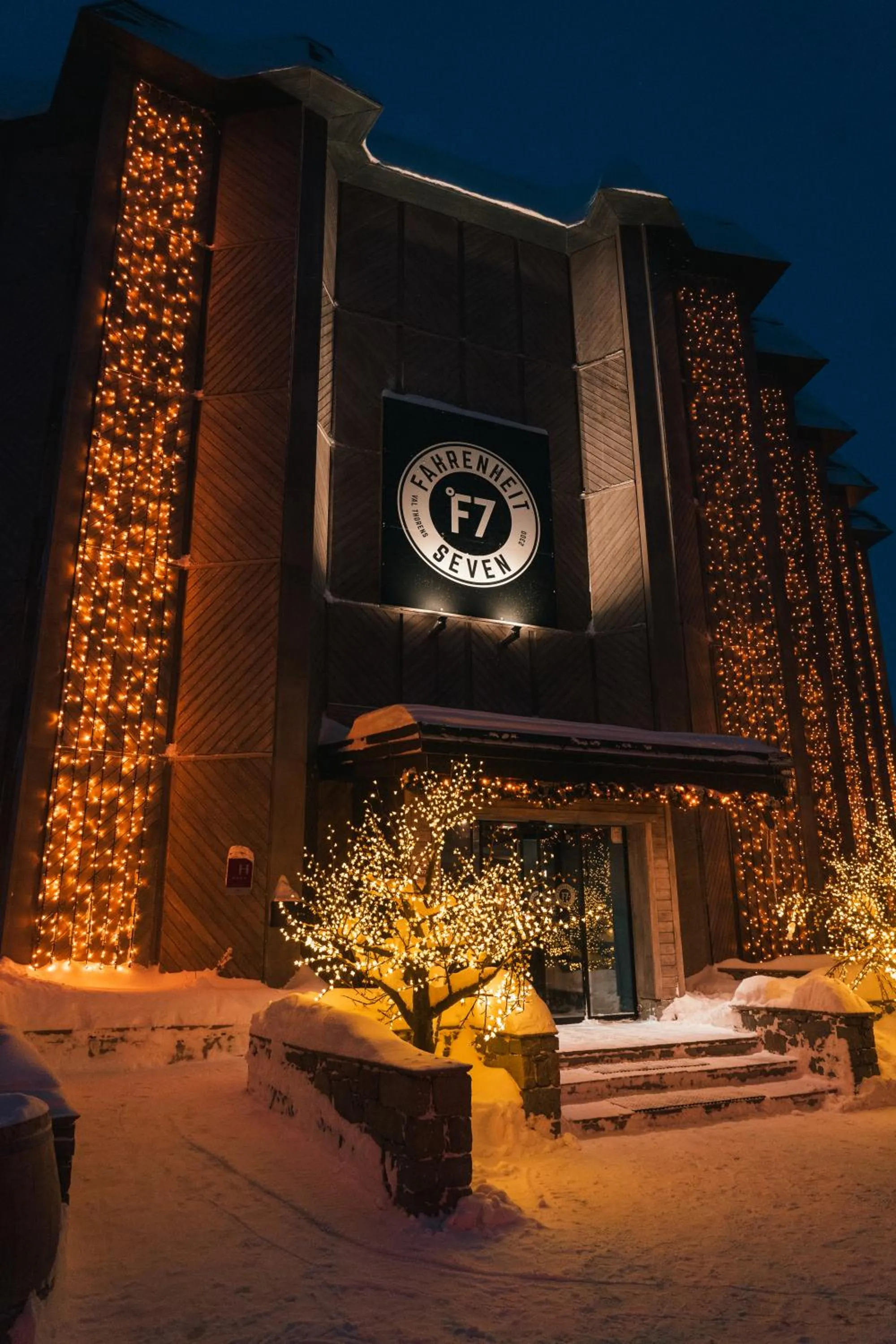 Property building in Fahrenheit Seven Val Thorens