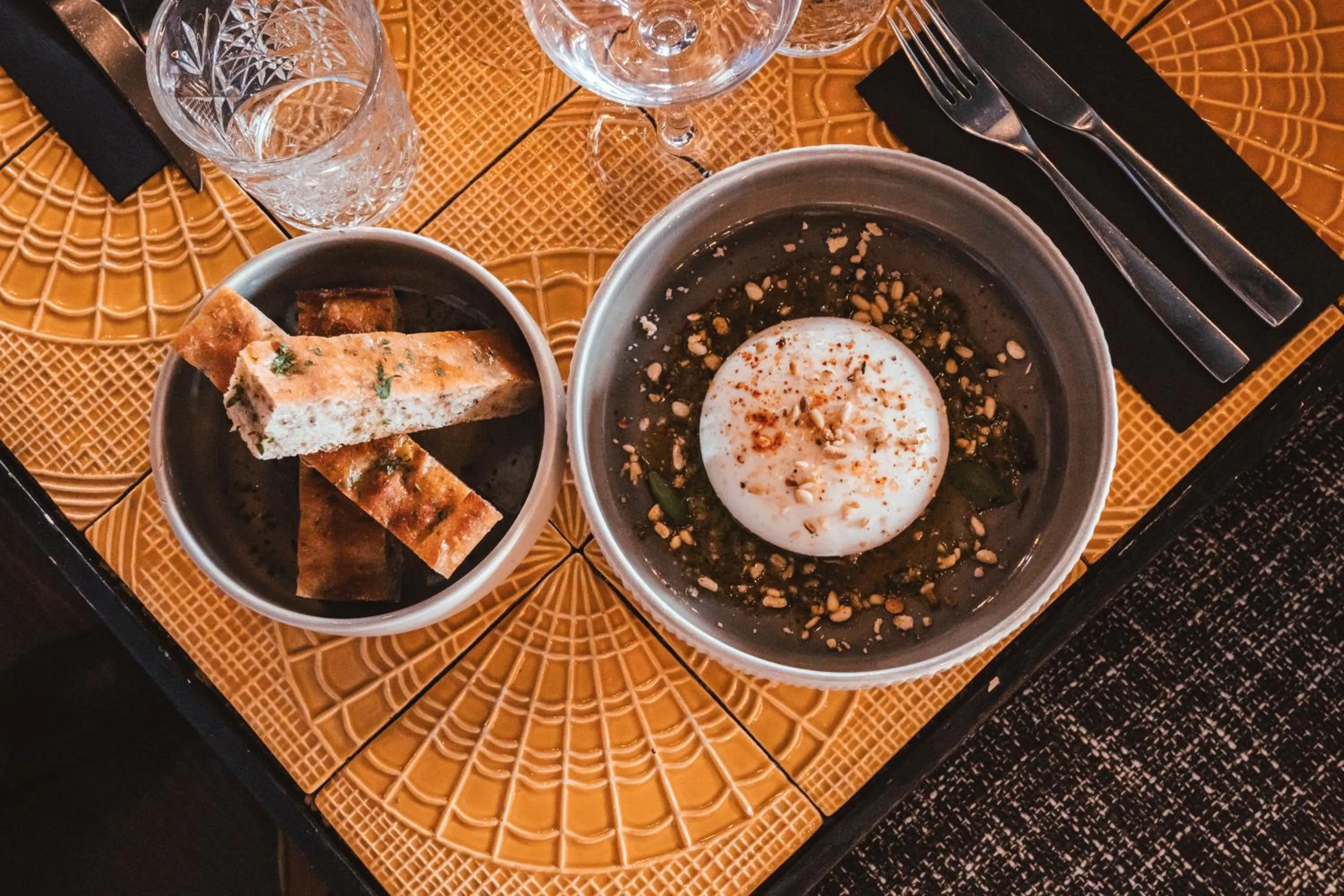 Restaurant/places to eat in Fahrenheit Seven Val Thorens