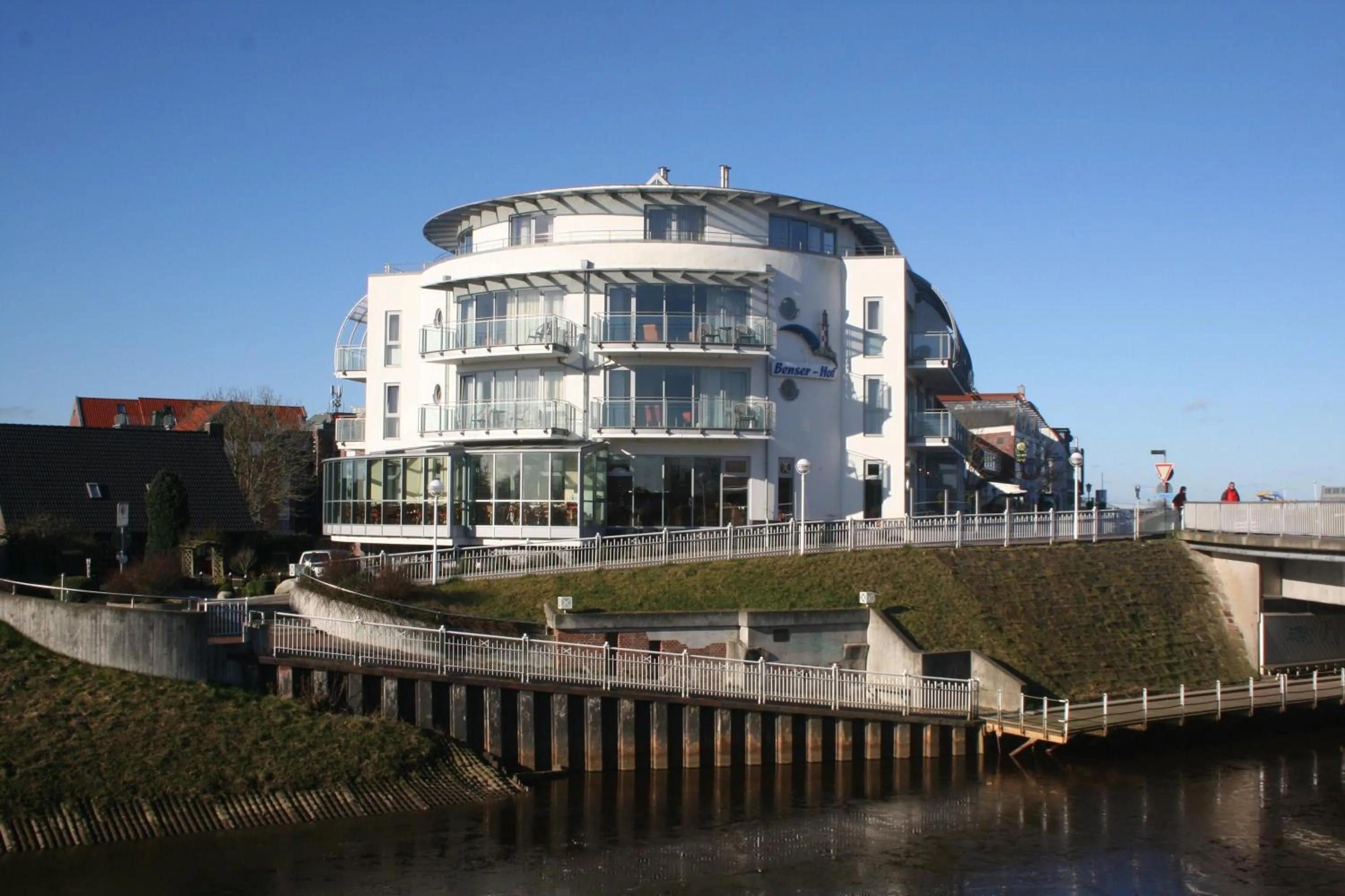 Hotel Benserhof Garni am Hafen