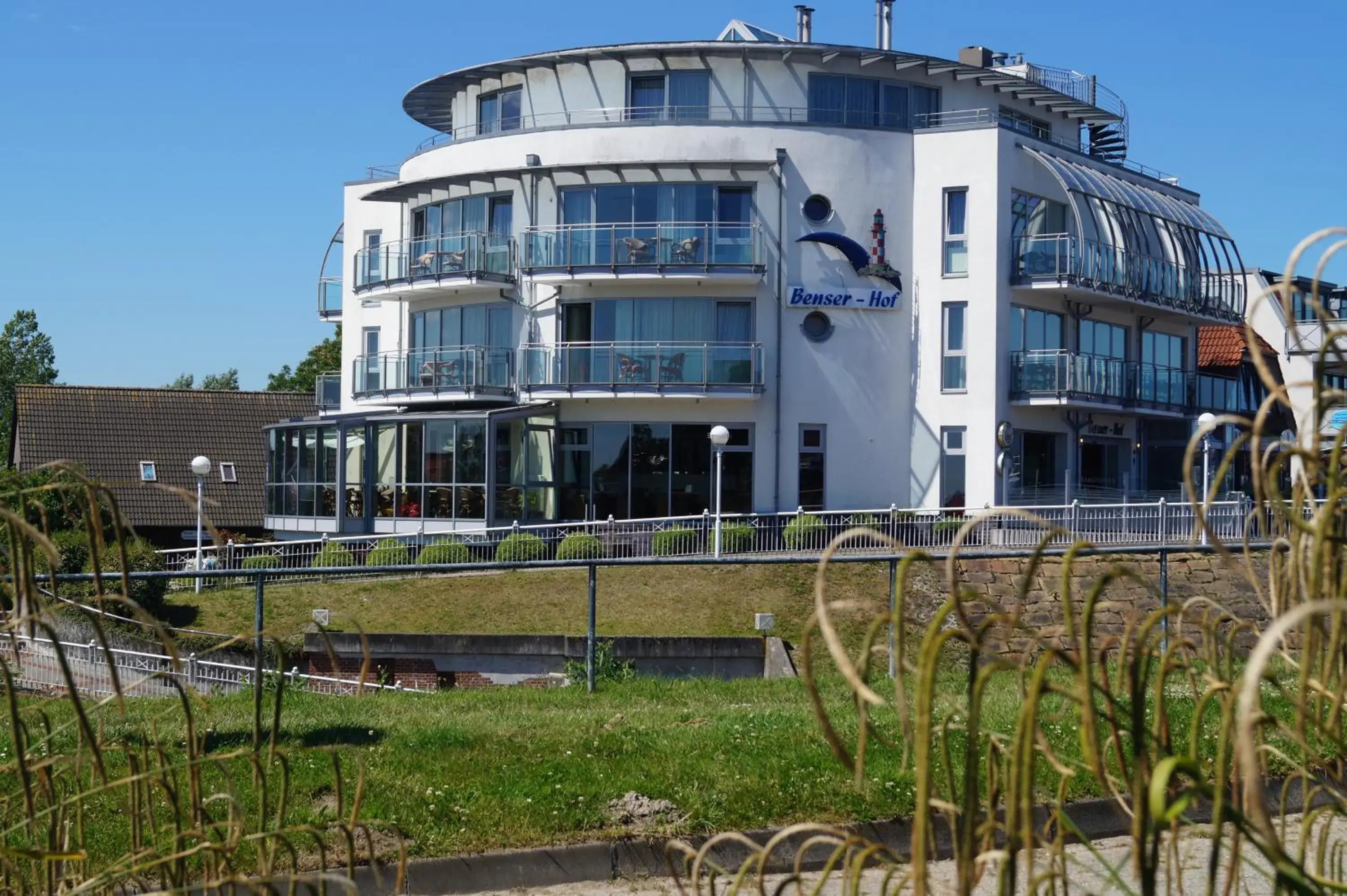 Hotel Benserhof Garni am Hafen Hotel Benserhof Garni am Hafen