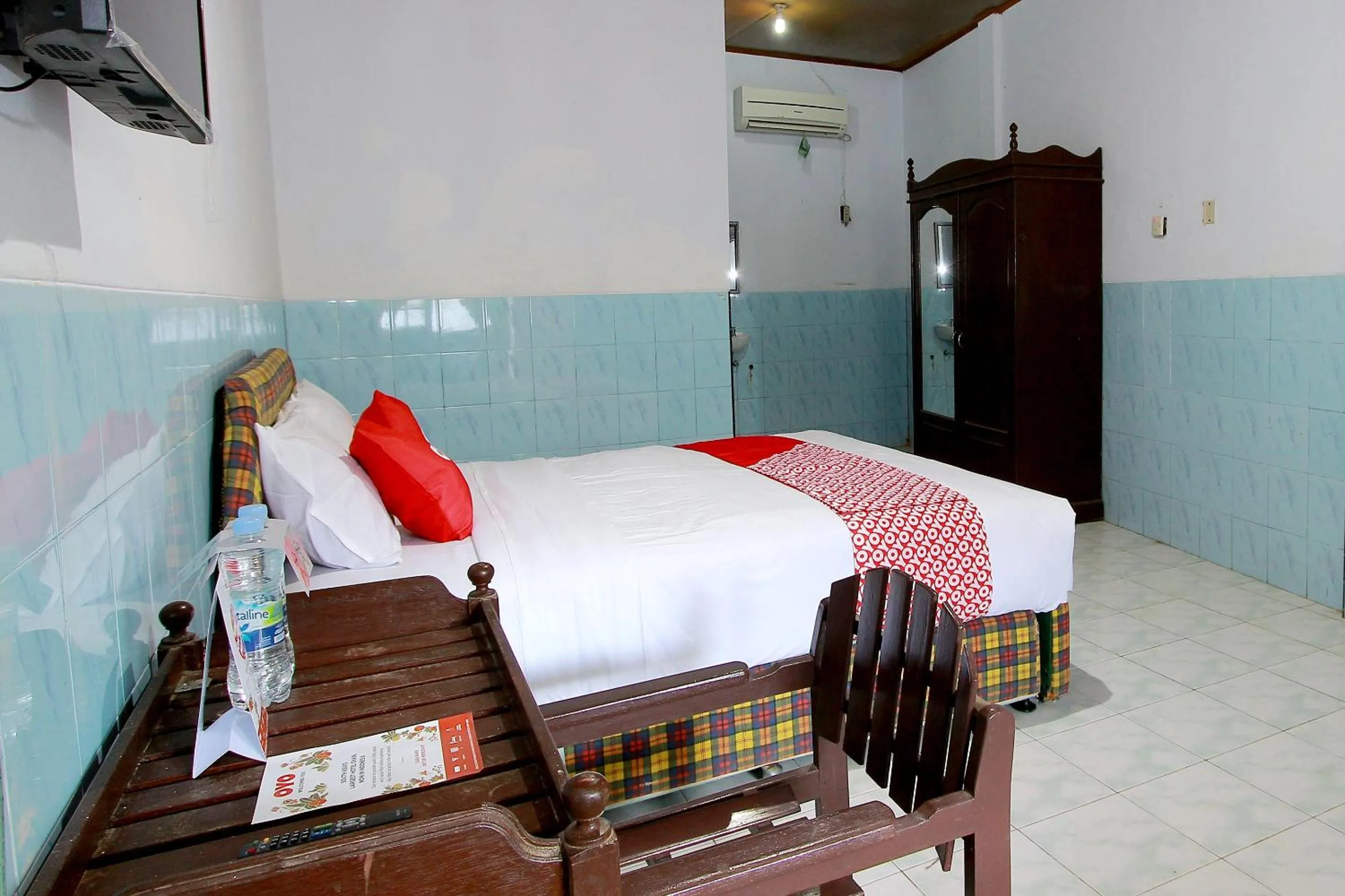 Bedroom, Room Photo in SUPER OYO 1865 Hotel Ss Syariah