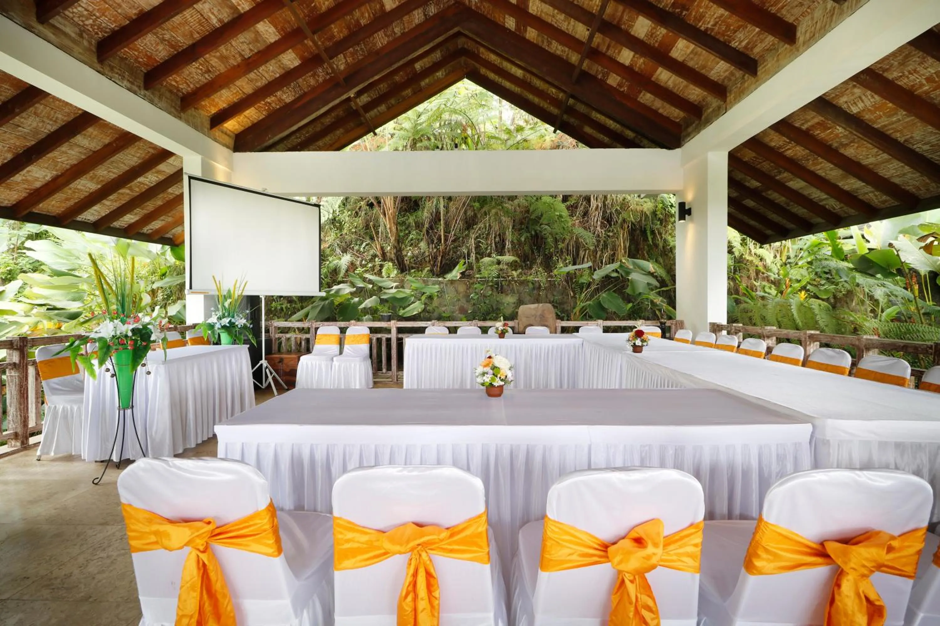 Banquet/Function facilities in The Bejalin Eco Retreat
