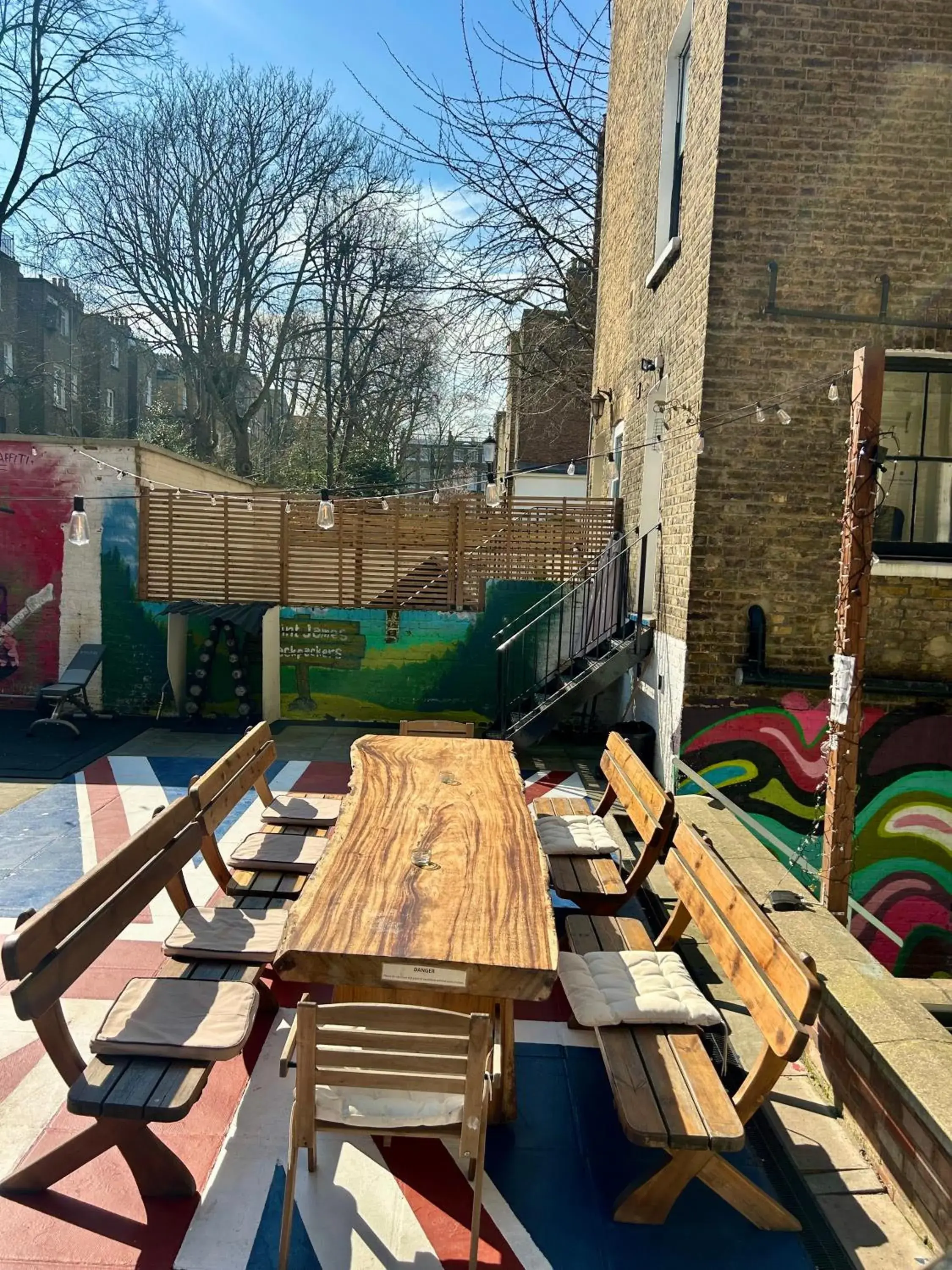 Garden view in Saint James Backpackers Garden view in Saint James Backpackers