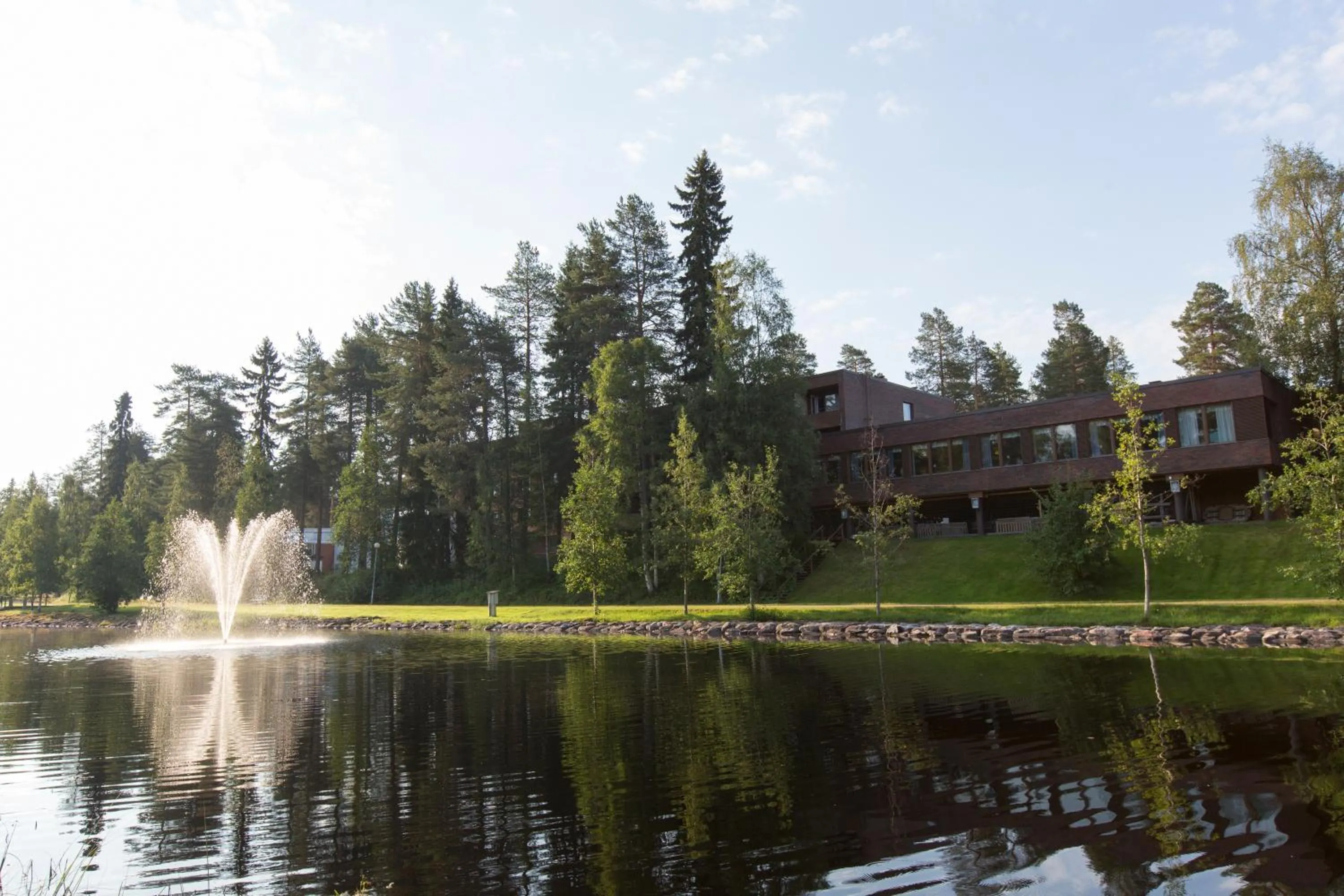 Property building in Kylpylähotelli Kiannon Kuohut