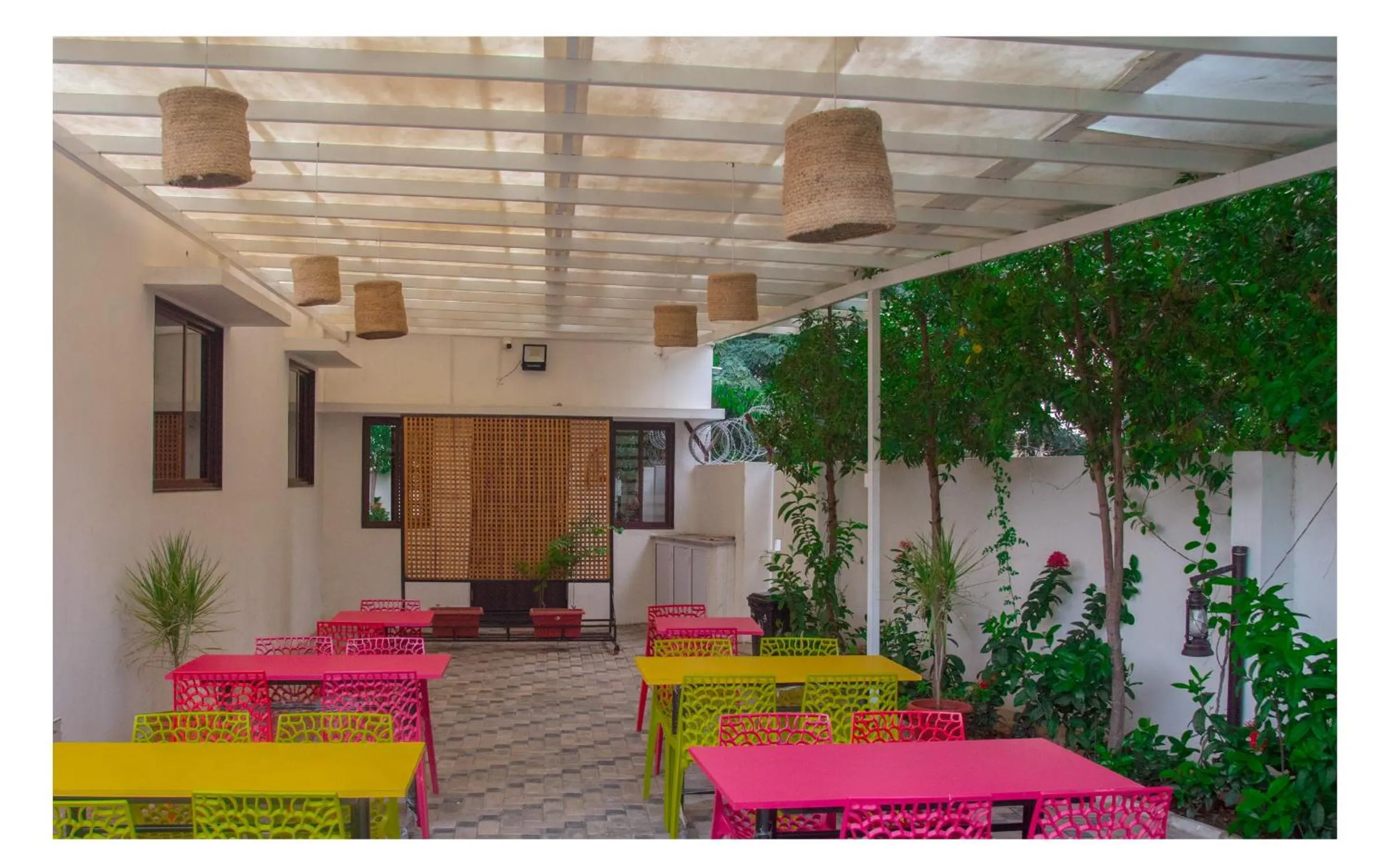 Breakfast in Daze Off Studio house