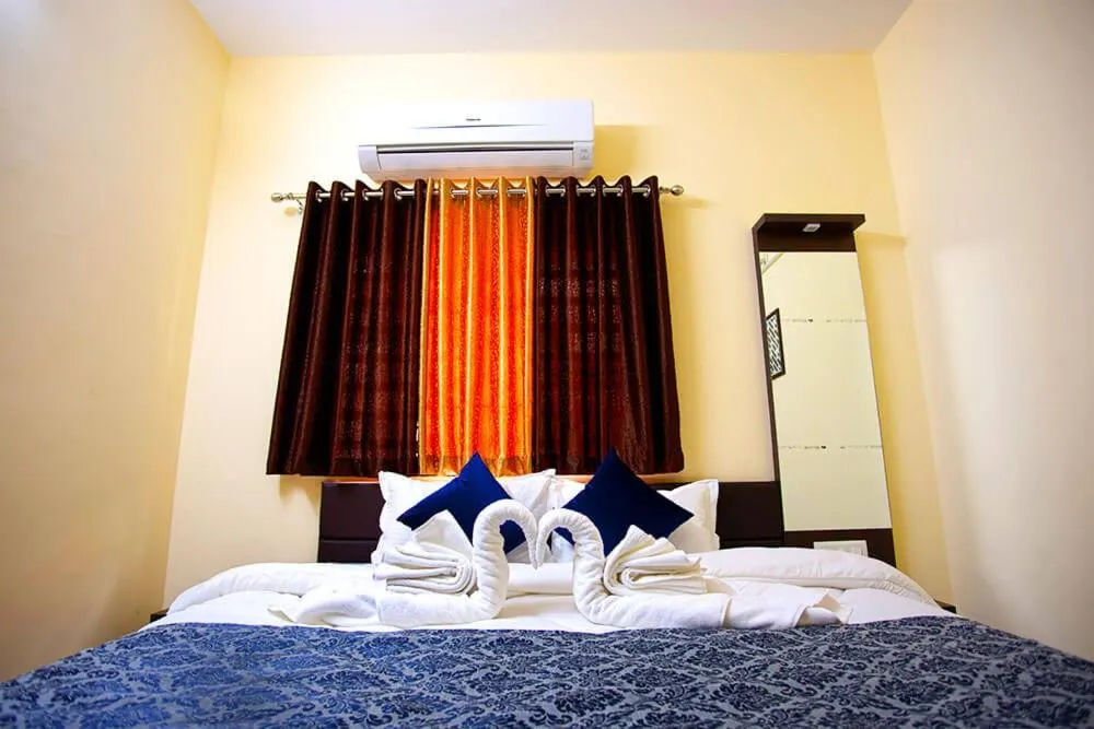 Bed in Daze Off Studio house