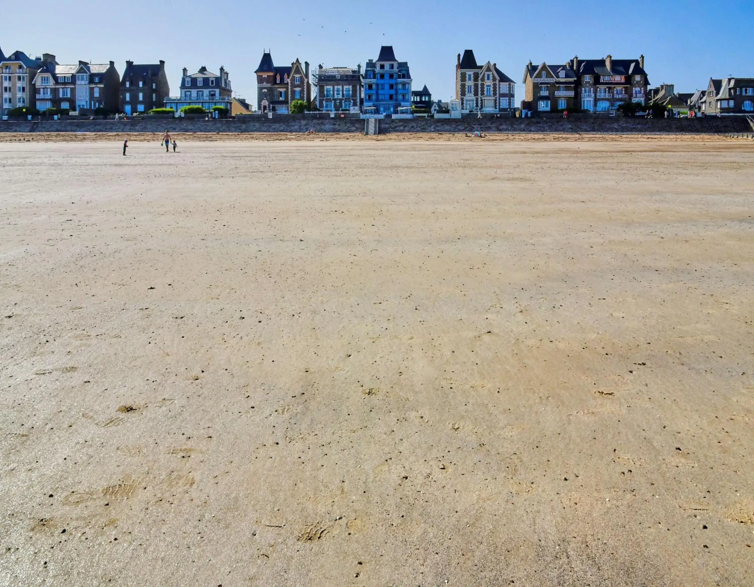 Property building in Best Western Alexandra Property building in Best Western Alexandra